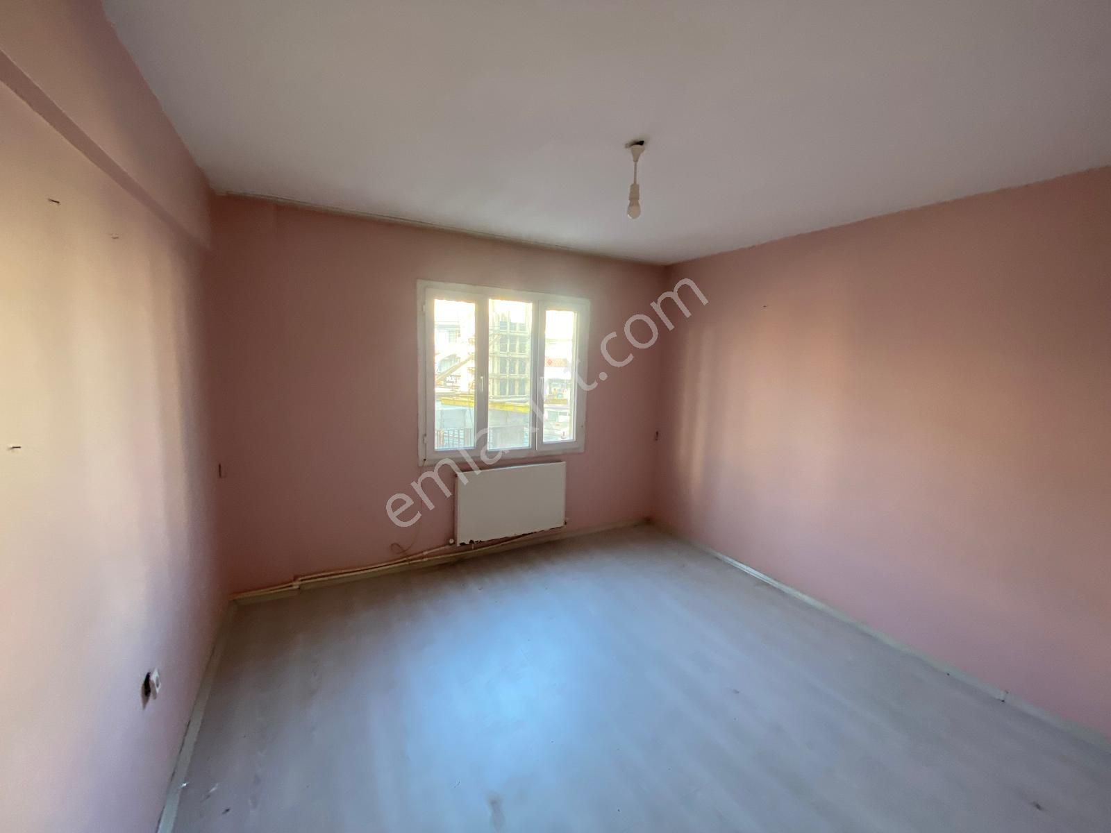 Bozyaka Bahçem Kafe Karşısı 3+1 Arakat Kapalı Mutfak Doğalgazlı - Görsel 2