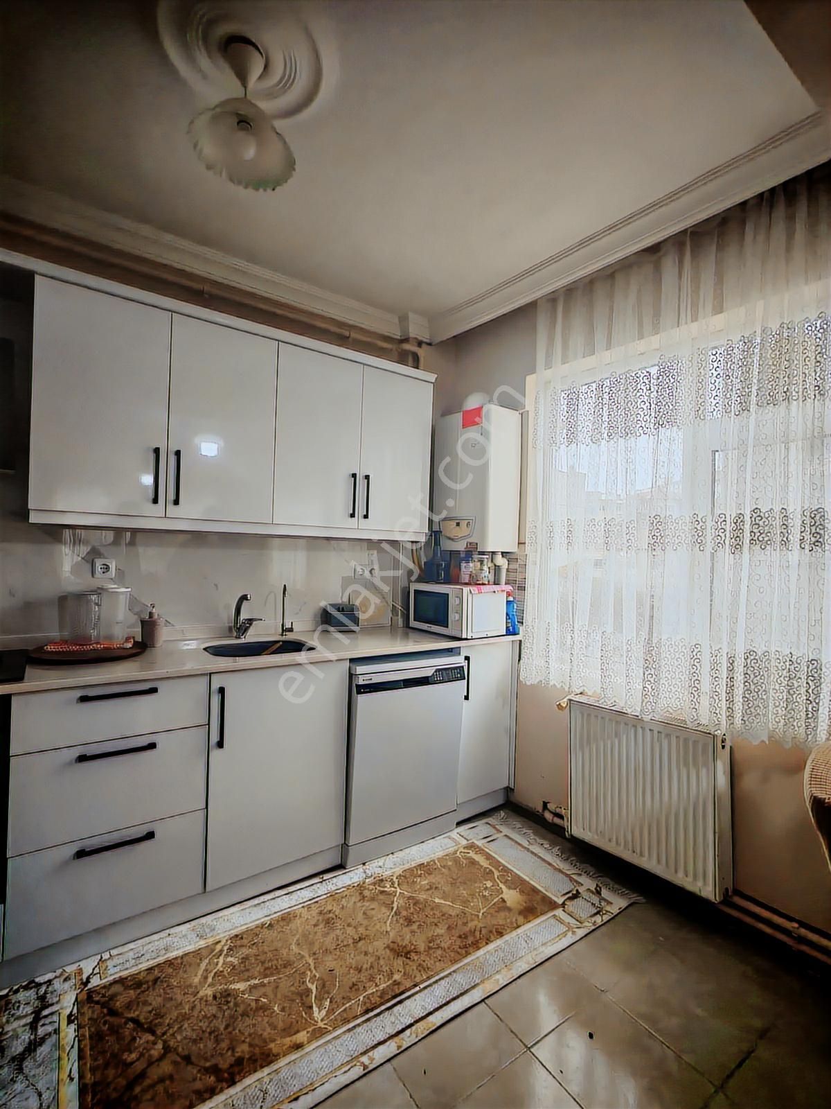 Sultan Gümüş' Ten Bafra Merkezinde Satılık 3+1 Daire - Görsel 3