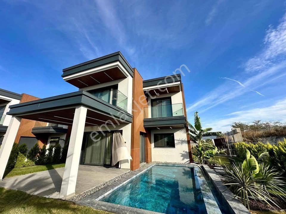 Soğucak’ta Full Deniz Manzaralı | Özel Havuzlu | Müstakil 4+1 Lüks Villa