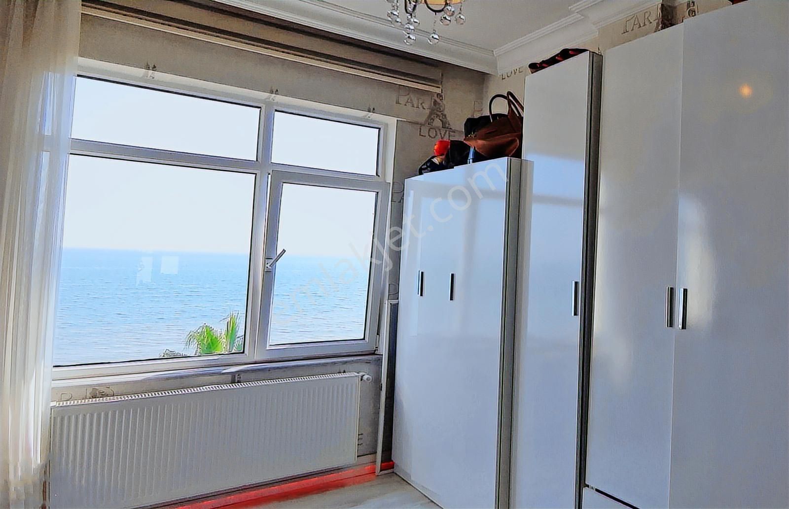 Sahile Sıfır Panonamik Deniz Manzaralı Satılık 2+1 Daire - Görsel 24