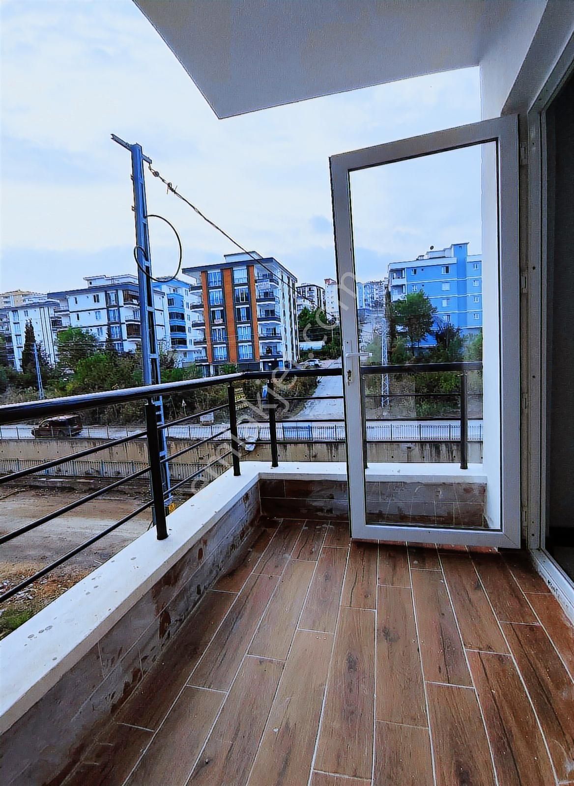 Anayol Ve Tramva Ya Yürüme Mesafesinde Satılık 1+1 Daire - Görsel 11