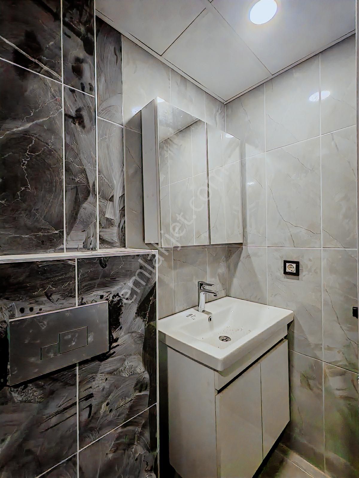 Kat Mülkiyetli Sıfır Satılık Lüx 2+1 Daire - Görsel 3