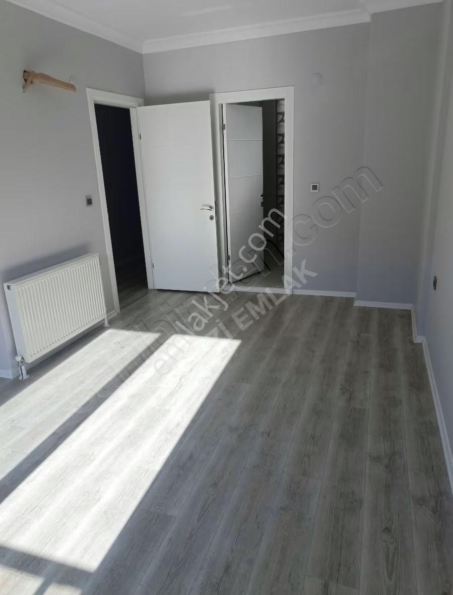 ""gazi Emlak""havuzlu Akyol Loft Sitesi 2+1 Ebeveyn Arakat 137 M - Görsel 30