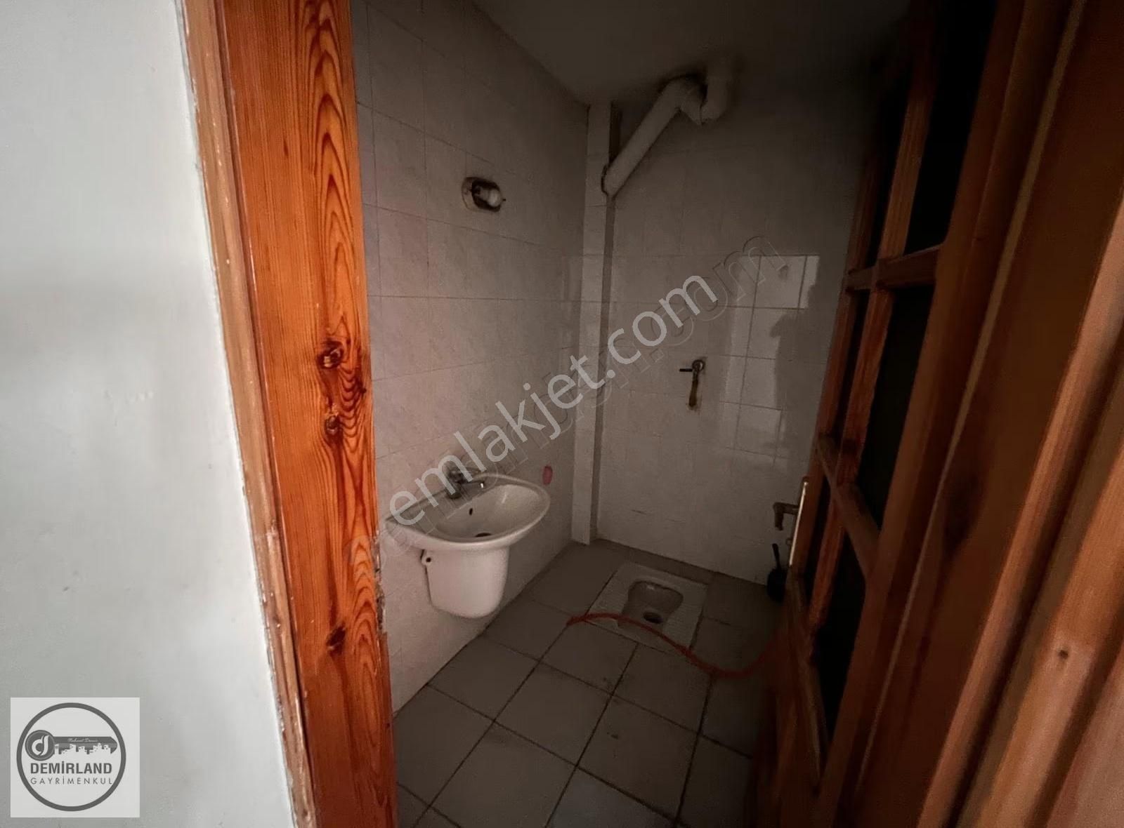 Demirland'dan Satılık Dörtyol'da 3 Ad. 3+1 Geniş Ve Fırsat Daire - Görsel 6