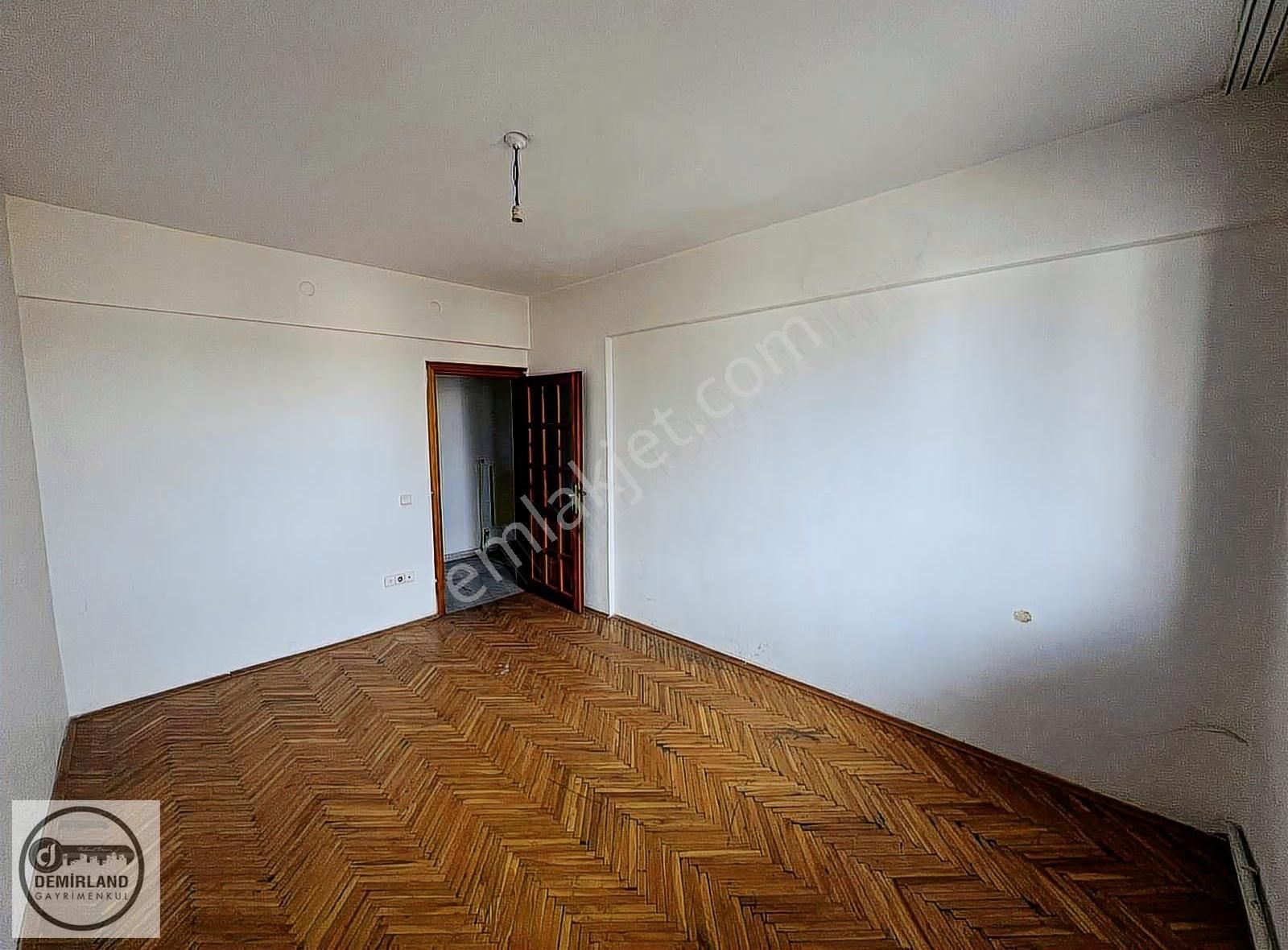 Demirland'dan Satılık Dörtyol'da 3 Ad. 3+1 Geniş Ve Fırsat Daire - Görsel 7