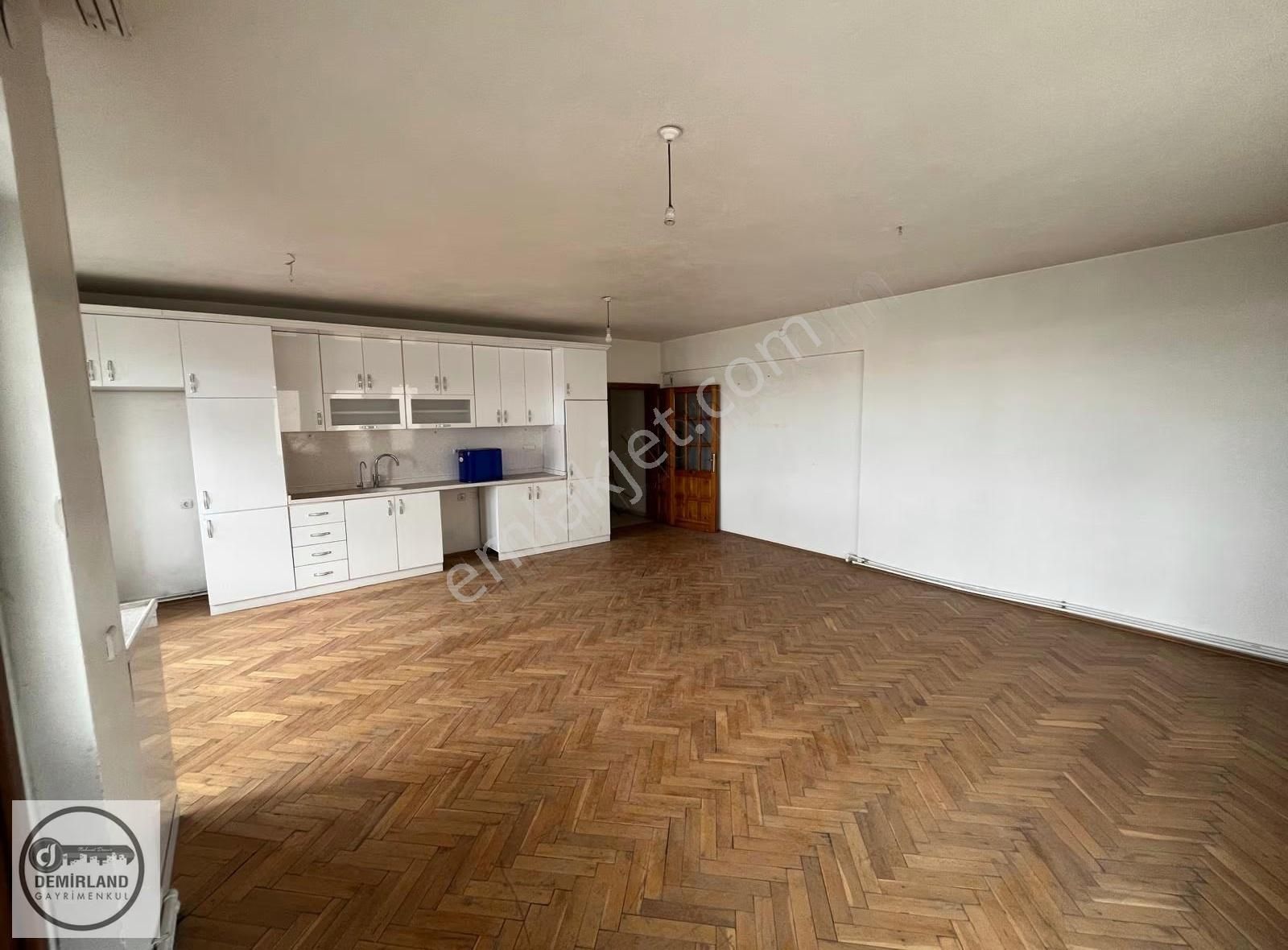 Demirland'dan Satılık Dörtyol'da 3 Ad. 3+1 Geniş Ve Fırsat Daire - Görsel 15