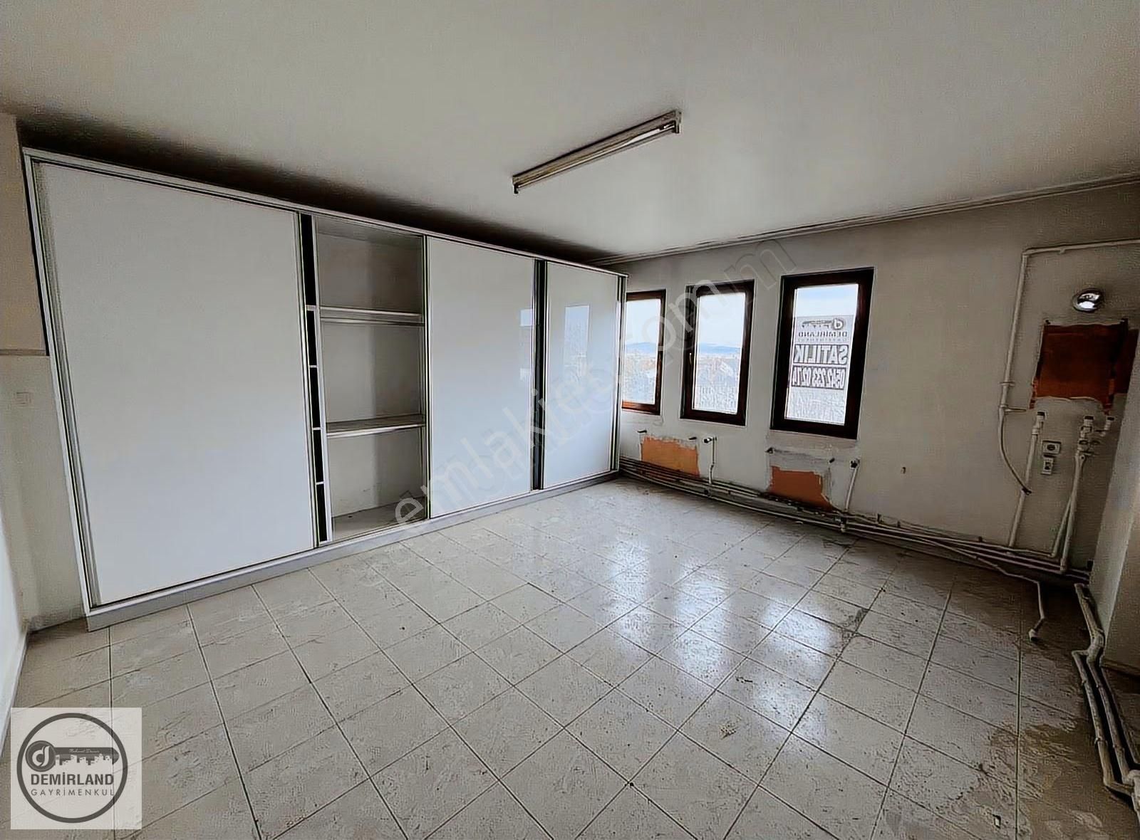 Demirland'dan Satılık Dörtyol'da 3 Ad. 3+1 Geniş Ve Fırsat Daire - Görsel 16