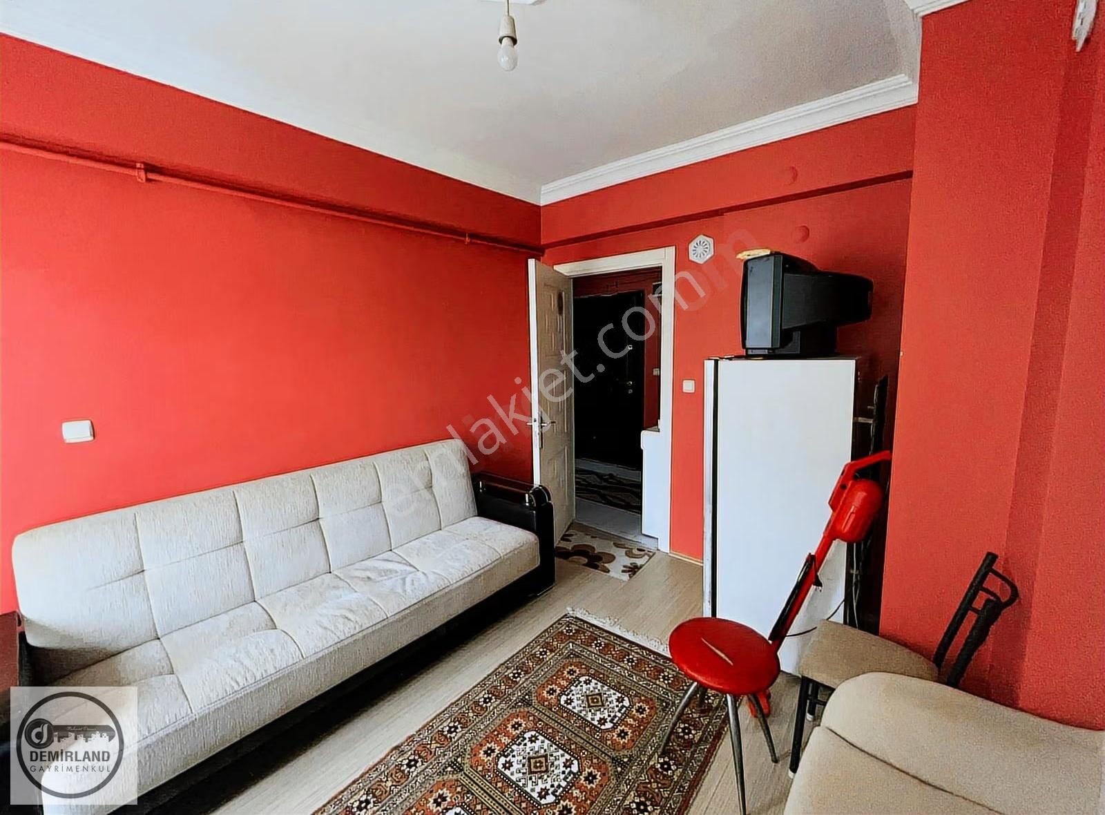 Demirland'dan Satılık Dumlupınar Mh.de Eşyalı 1+1 Daire - Görsel 2
