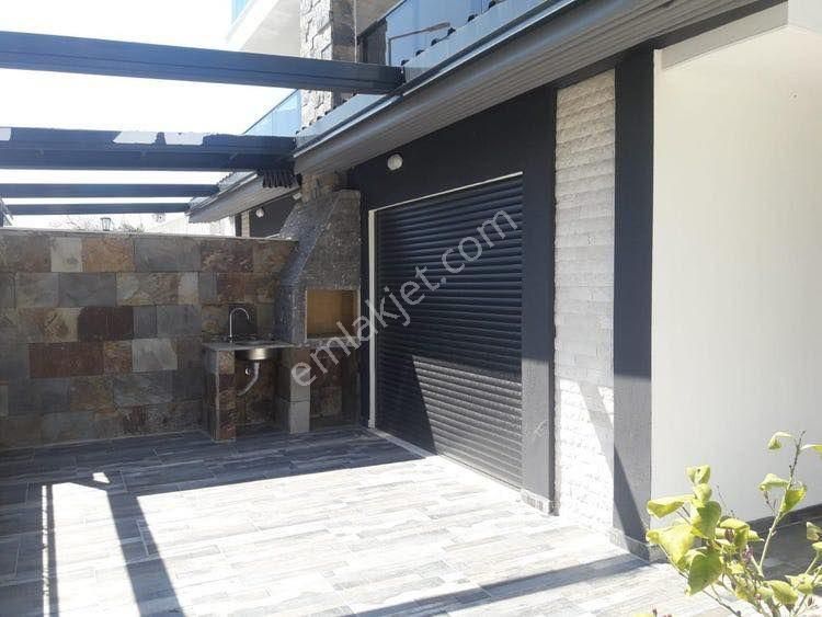 Kuşadası Kadınlar Denizi Mahallesi’ndemuhteşem Lokasyonlu Satılık Villa - Görsel 10