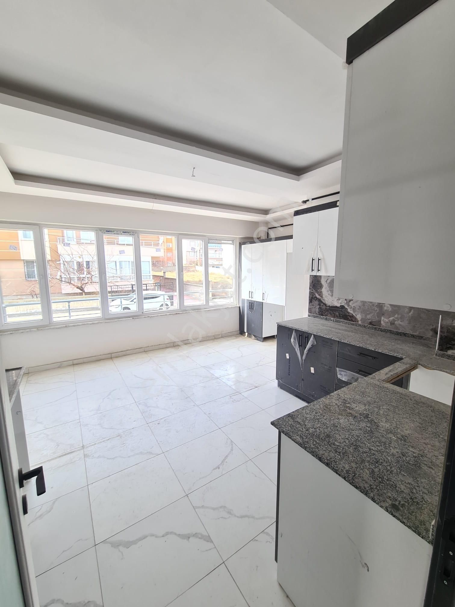 Beymira'dan Selahaddin Eyyubi Satılık Hazır 3+1 Sıfır Daireler - Görsel 5