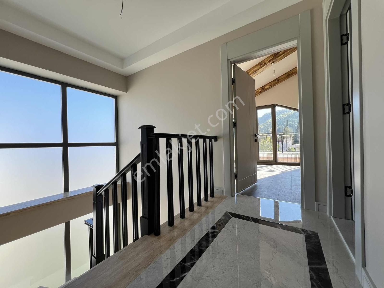 Gümüştepe'de İkiz Villa - Görsel 8