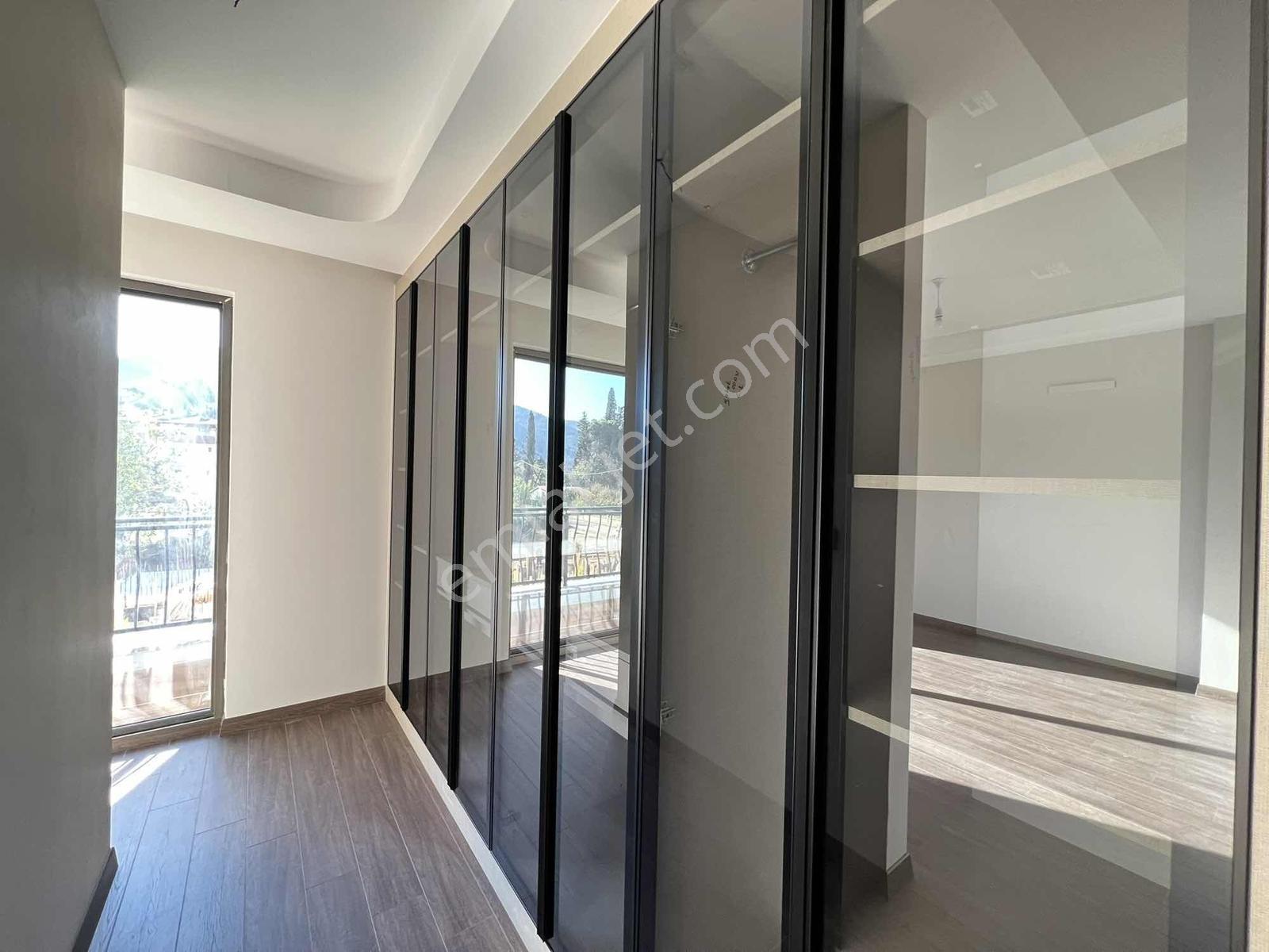 Gümüştepe'de İkiz Villa - Görsel 17