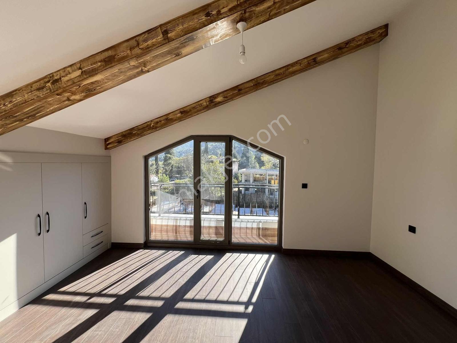Gümüştepe'de İkiz Villa - Görsel 35