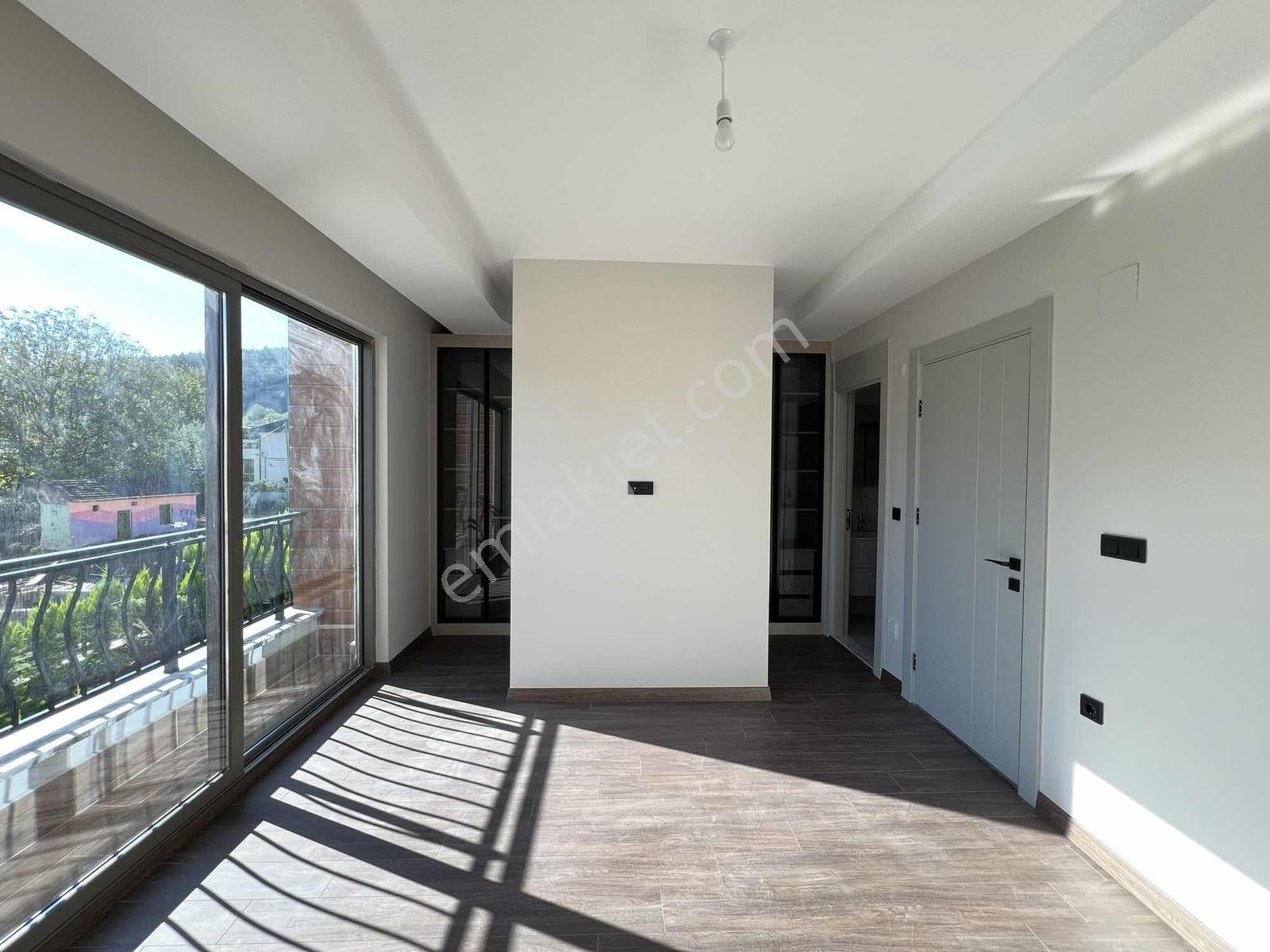 Gümüştepe'de İkiz Villa - Görsel 18