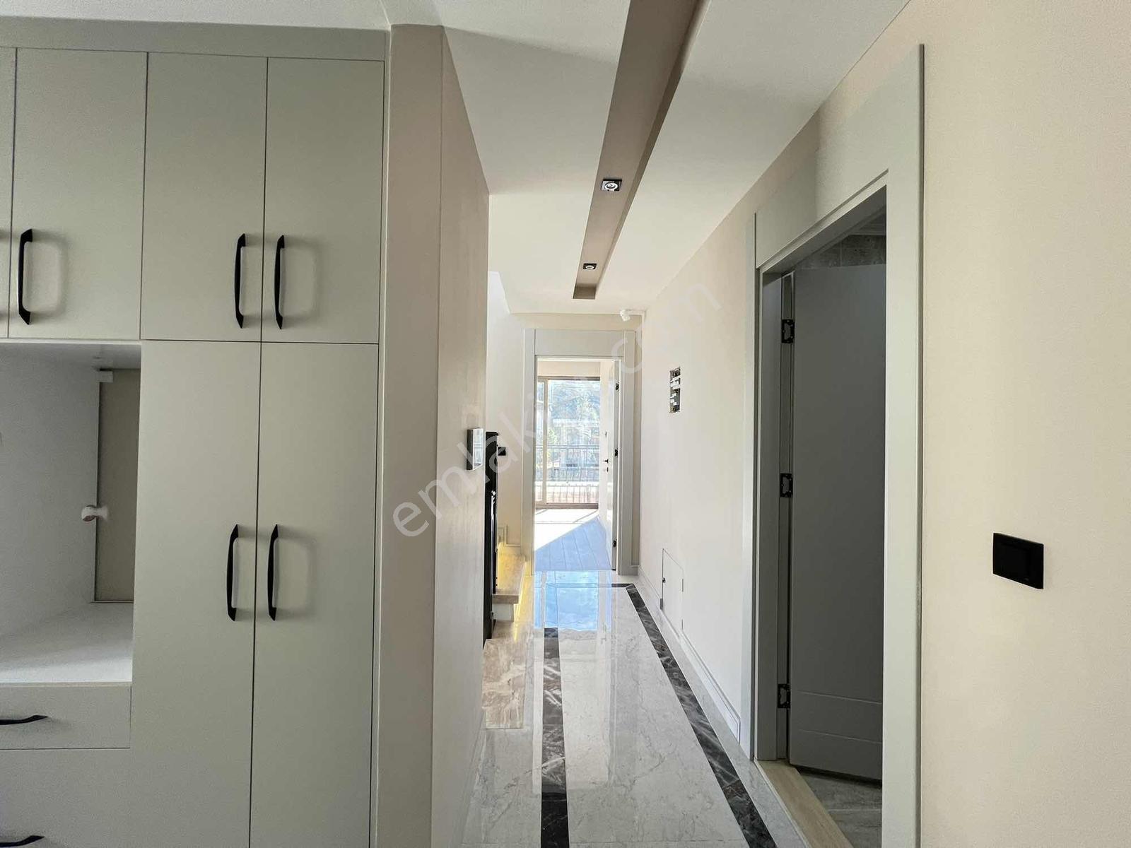 Gümüştepe'de İkiz Villa - Görsel 6