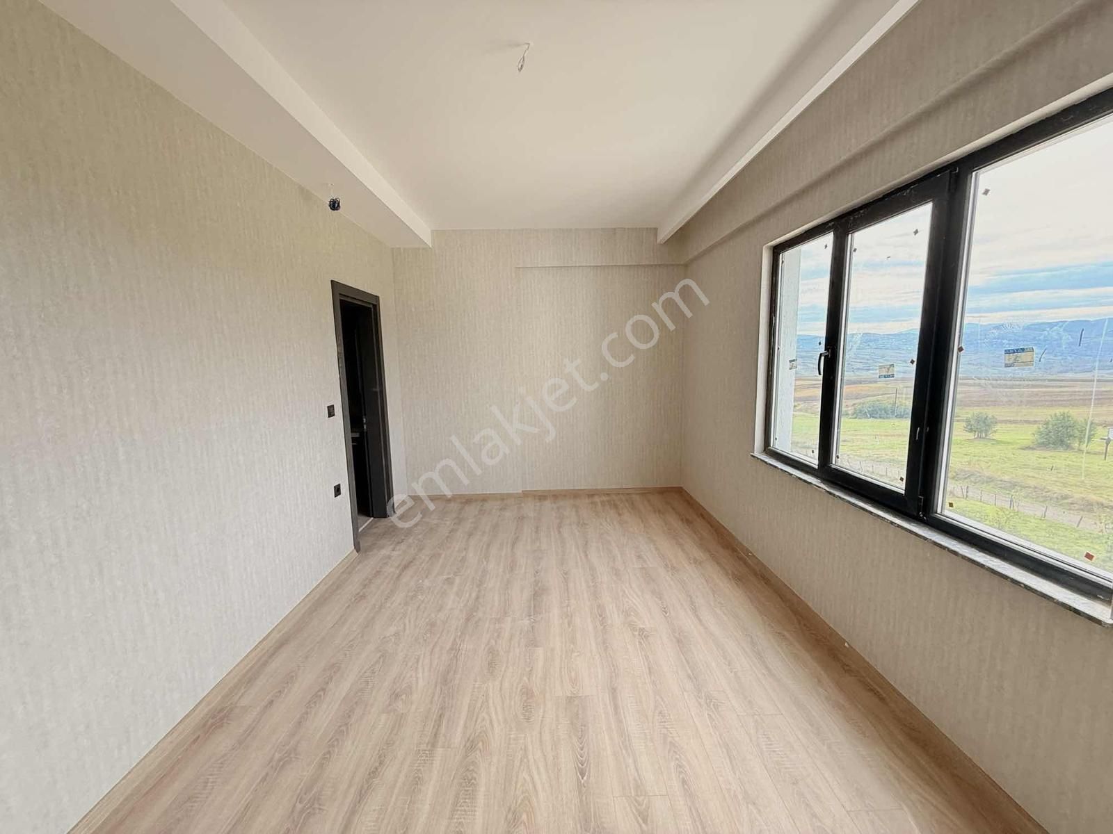 Gökdelenler Bölgesinde Satılık Lüks Daire - Görsel 15