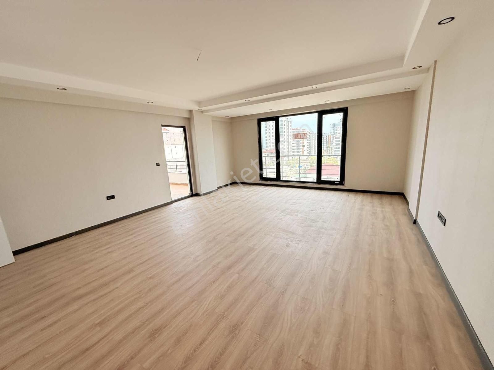 Gökdelenler Bölgesinde Satılık Lüks Daire - Görsel 25