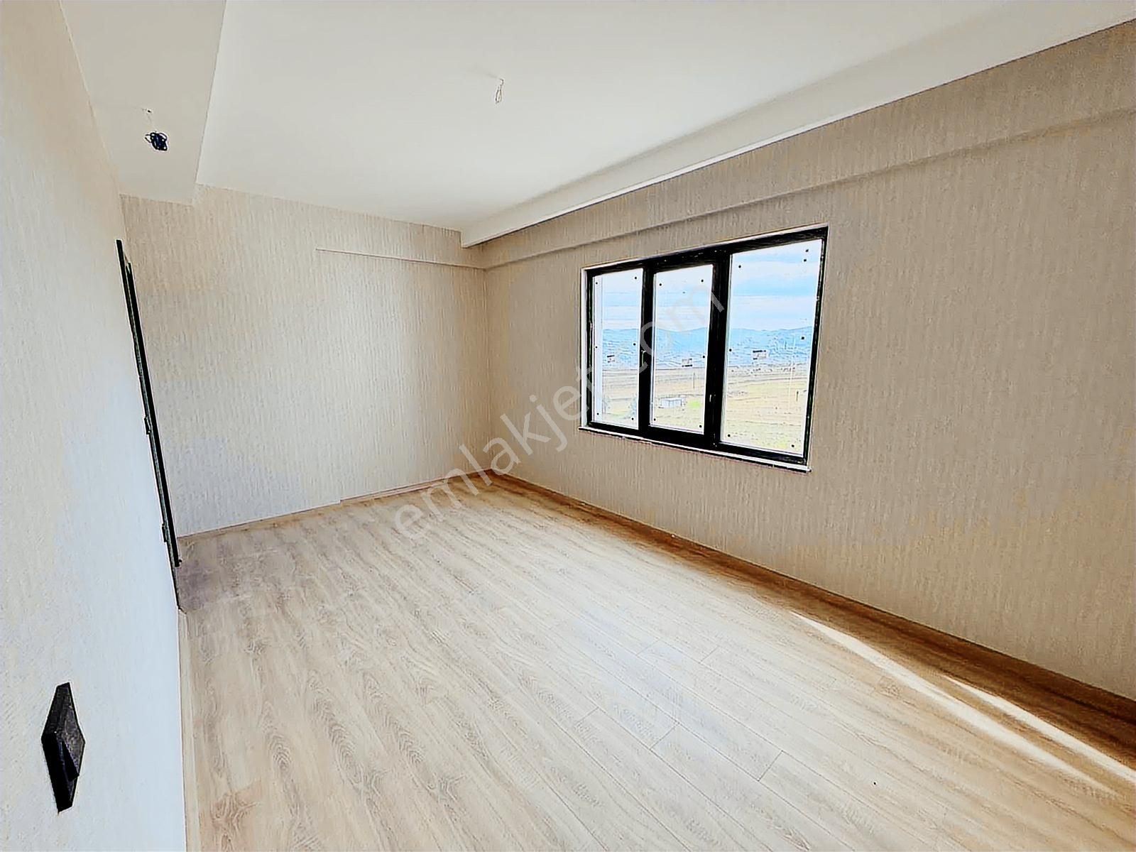 Gökdelenler Bölgesinde Satılık Lüks Daire - Görsel 9