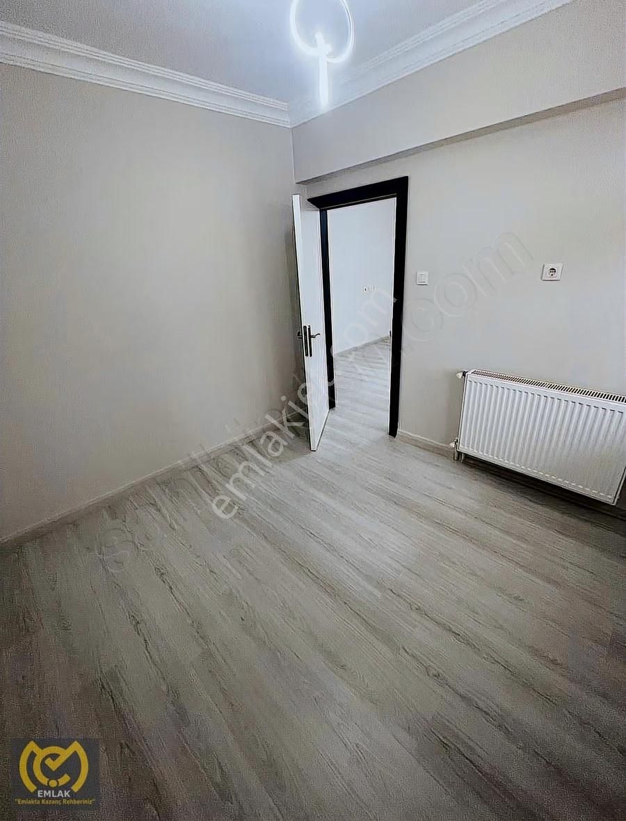 Mç Emlak'tan Full+full Yapılı Kat Konumunda Yüksek Giriş - Görsel 17