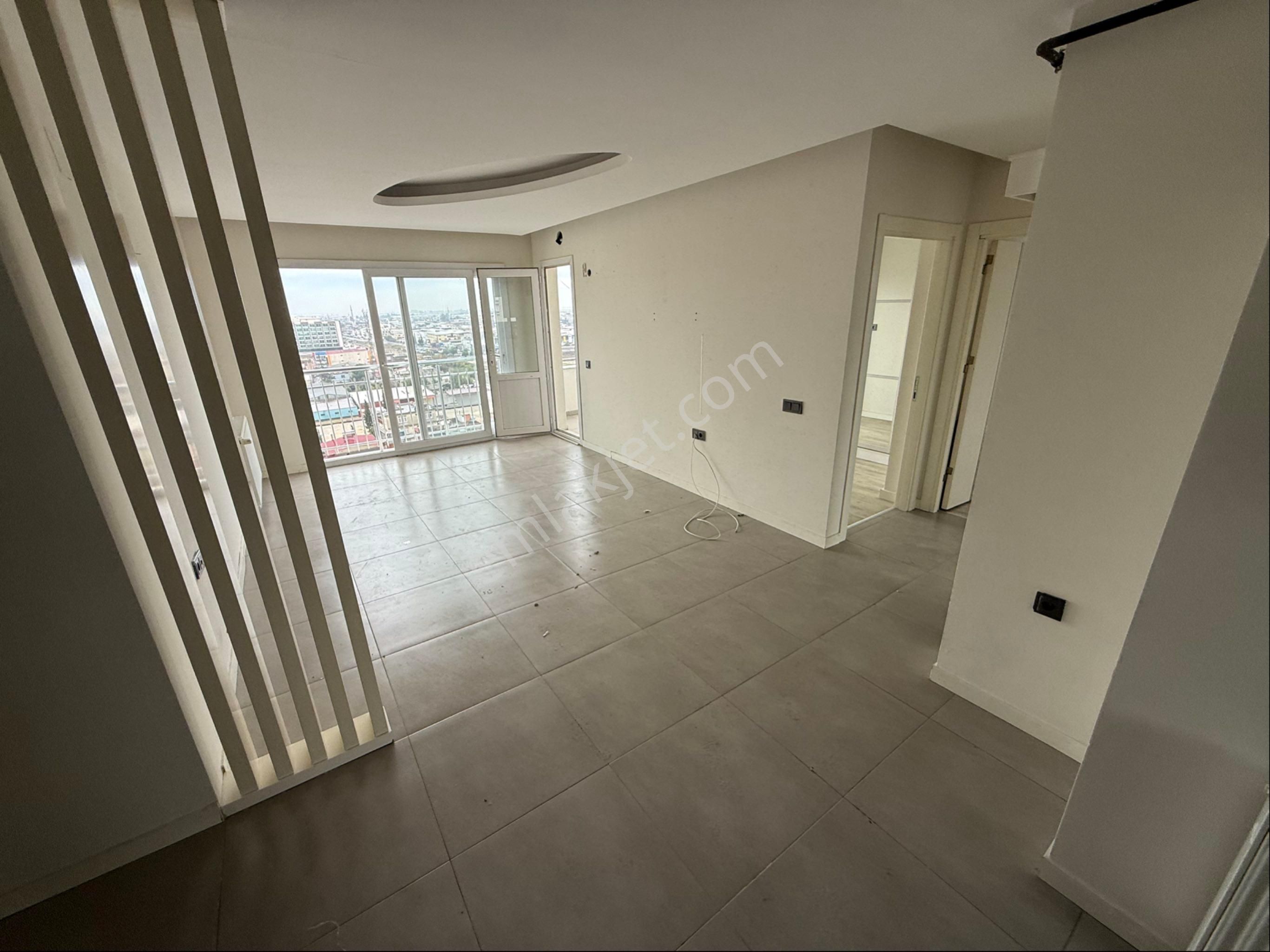 Aydınlarda Site İçerisinde 2+1 Doğalgazlı Kiralık Daire