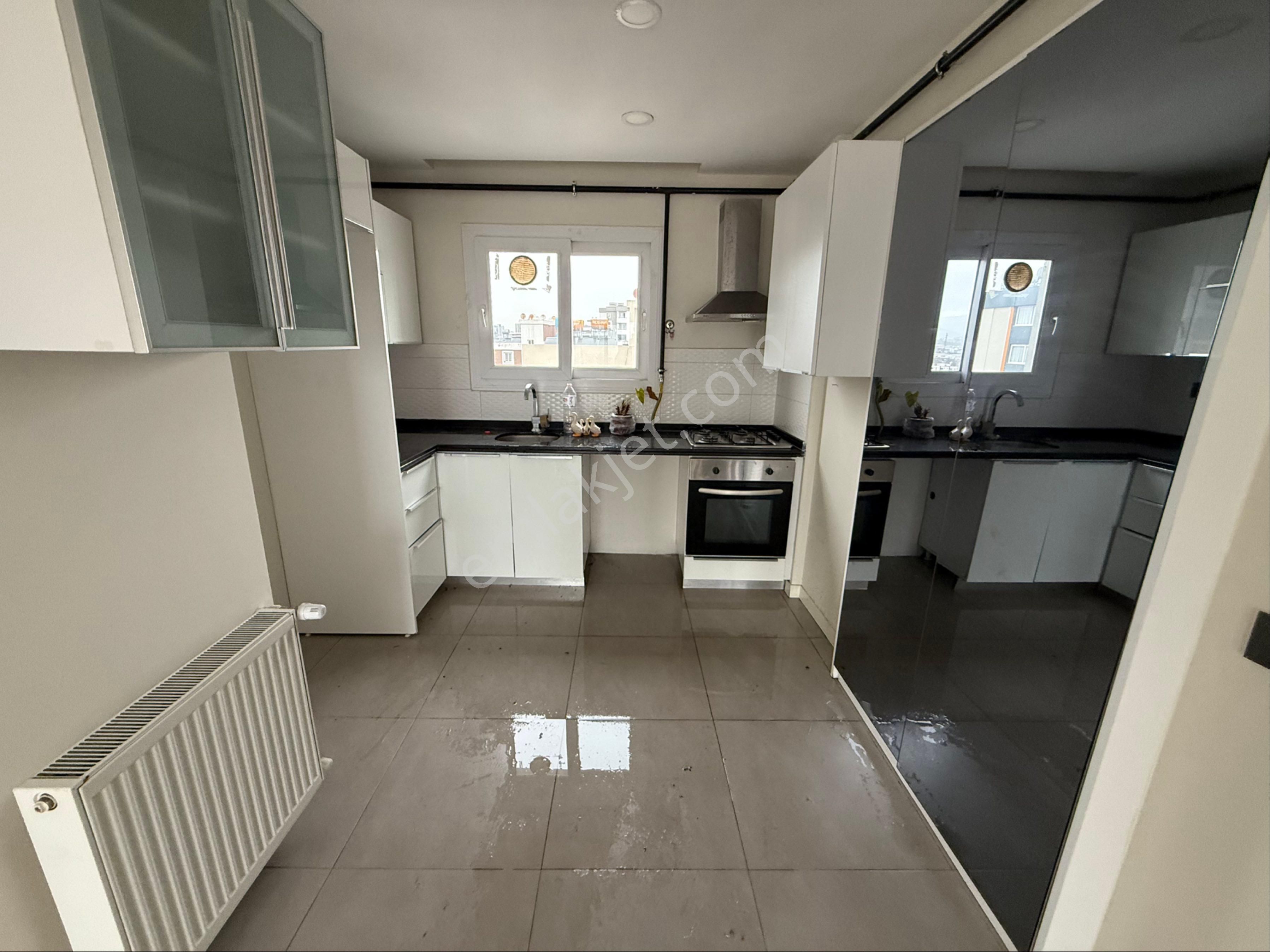 Aydınlarda Site İçerisinde 2+1 Doğalgazlı Kiralık Daire - Görsel 10