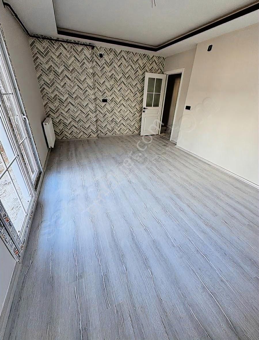 Saricam Gültepe'de Cadde Ustunde 2+1 Ve 3+1 K Mutfak Satlik - Görsel 9