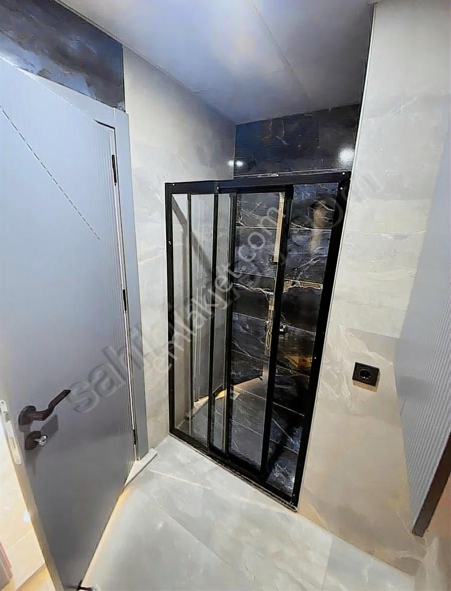 Saricam Erguvan Cadde Ustu 2+1 A Mutfak Ultralux Dairemiz Satlik - Görsel 7