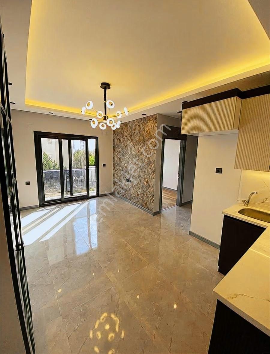 Saricam Erguvan Cadde Ustu 2+1 A Mutfak Ultralux Dairemiz Satlik - Görsel 2