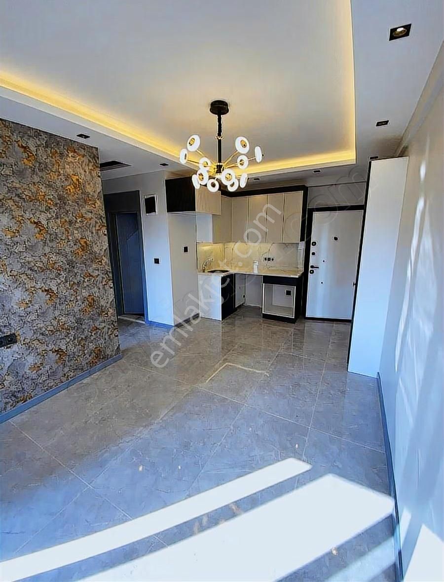 Saricam Erguvan Cadde Ustu 2+1 A Mutfak Ultralux Dairemiz Satlik - Görsel 3