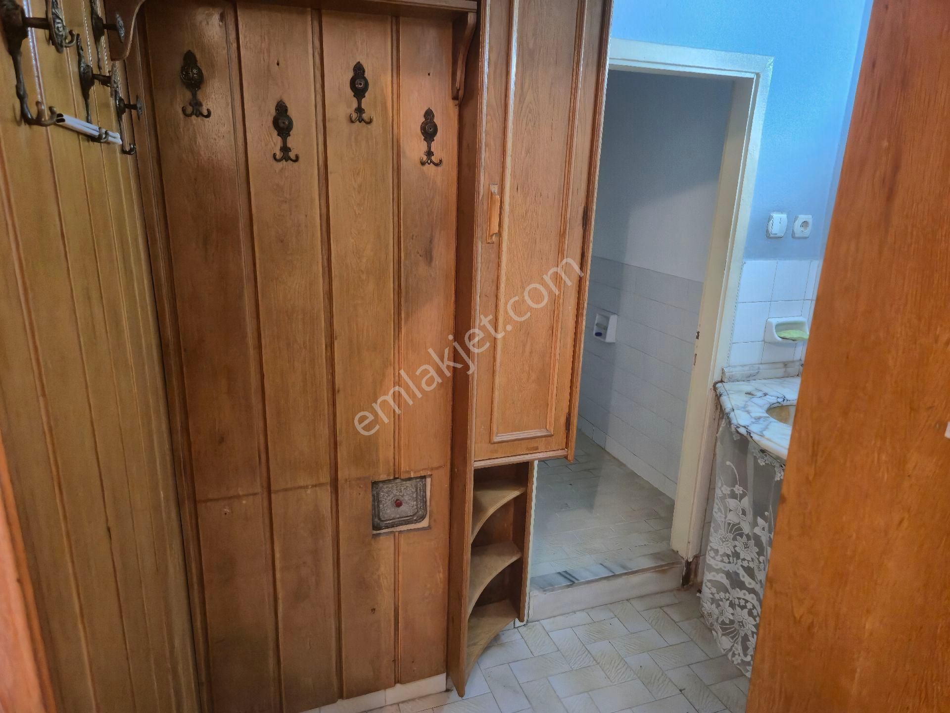 Realty World'dan Adapazarı Akıncılar'da 120m2 3 Balkonlu Depolu Boş 3+1 - Görsel 25