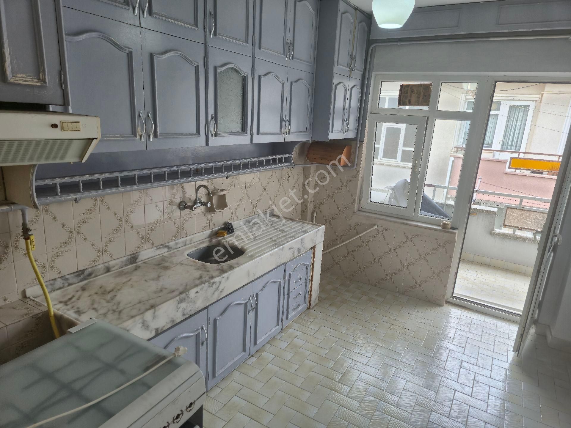 Realty World'dan Adapazarı Akıncılar'da 120m2 3 Balkonlu Depolu Boş 3+1 - Görsel 12