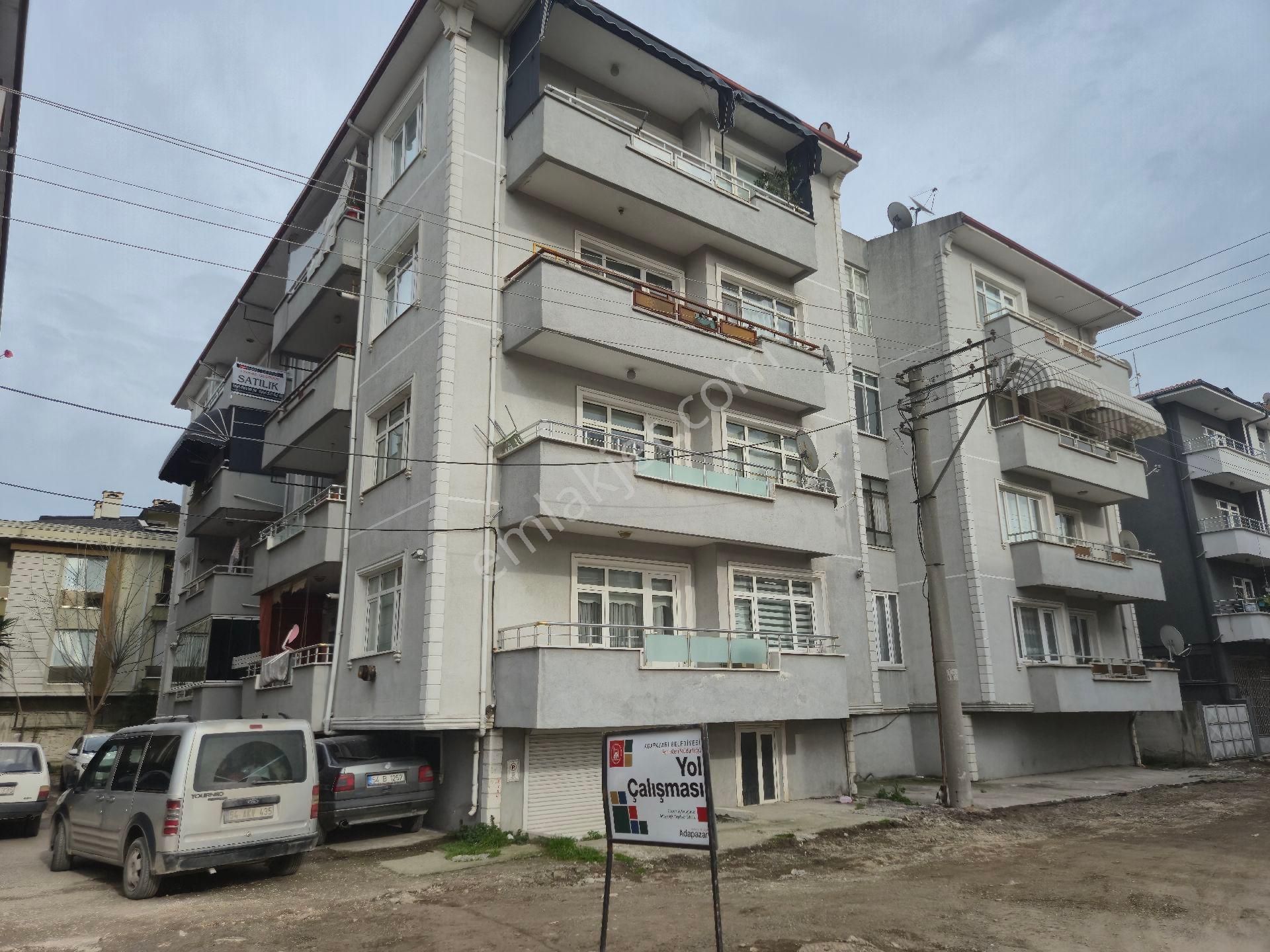 Realty World'dan Adapazarı Akıncılar'da 120m2 3 Balkonlu Depolu Boş 3+1 - Görsel 4