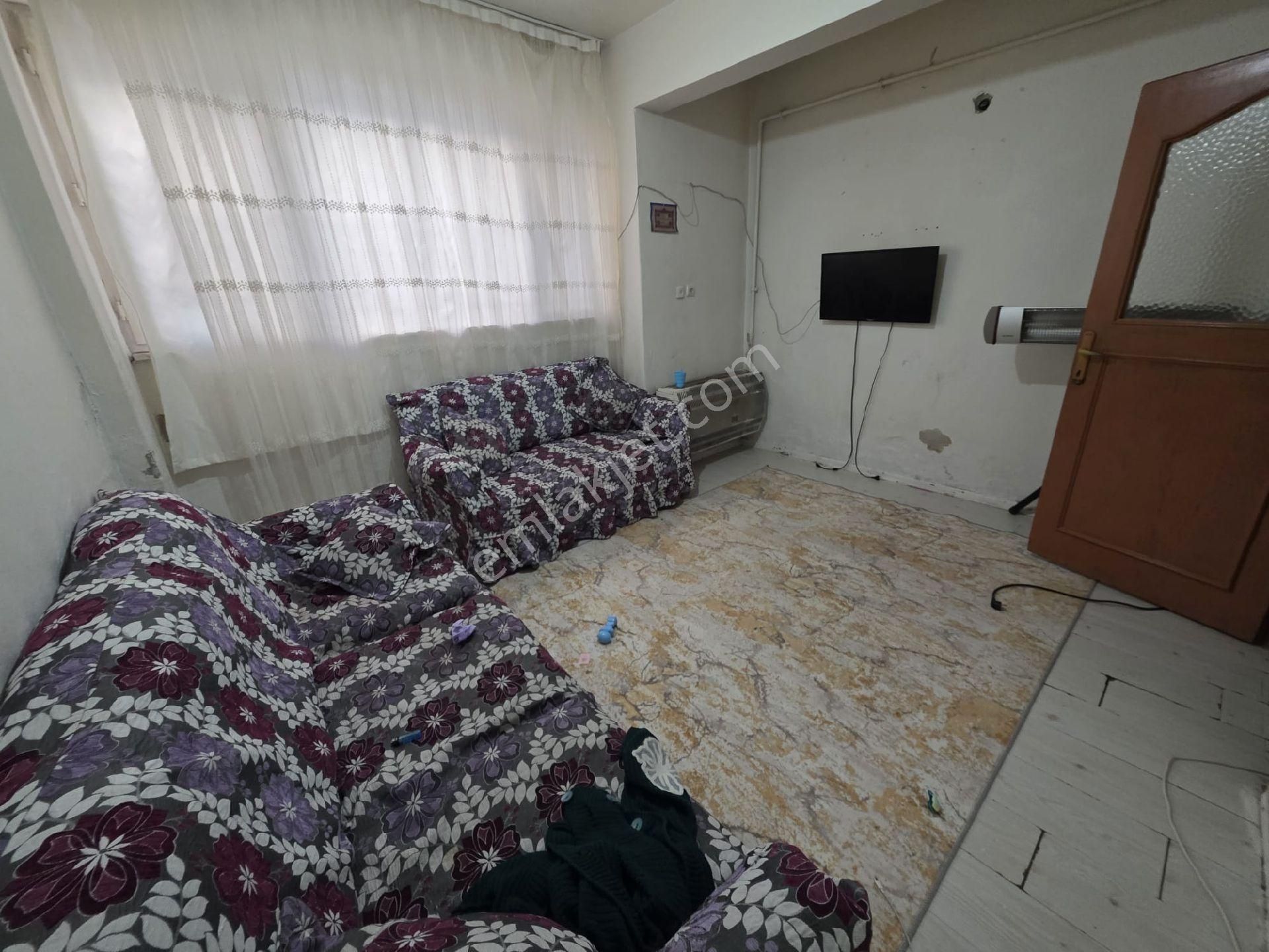 Mimar Emlak'tan Mehmet Akifte 1+1 Bahçe Kat - Görsel 3