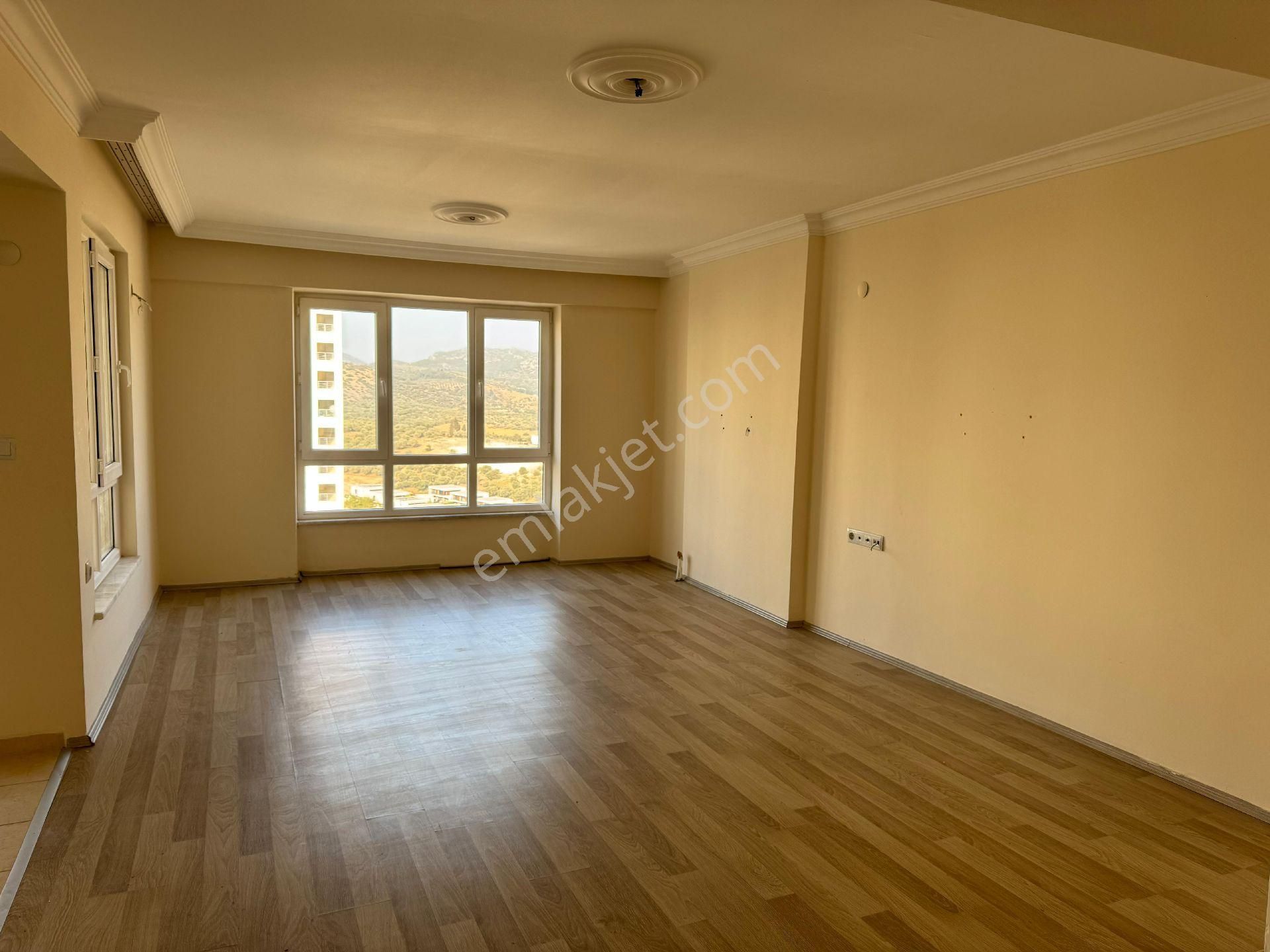 Kuşadası Degirmendere Deniz Manzaralı 2+1 Masrafsız Satılık Daire - Görsel 8