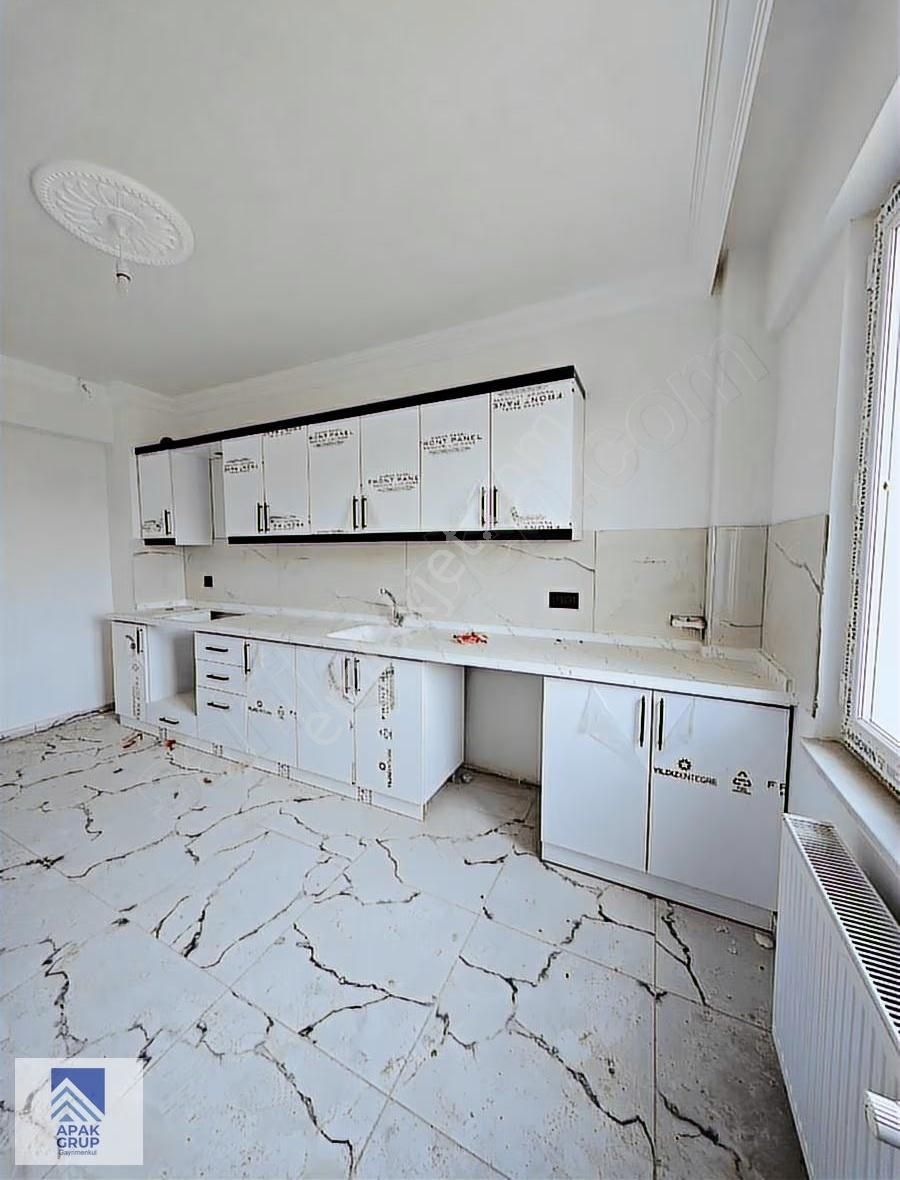 Bağdat Caddesi 3+1 Sıfır Köşe Güneydoğu Çift Balkon Fırsat Daire - Görsel 7