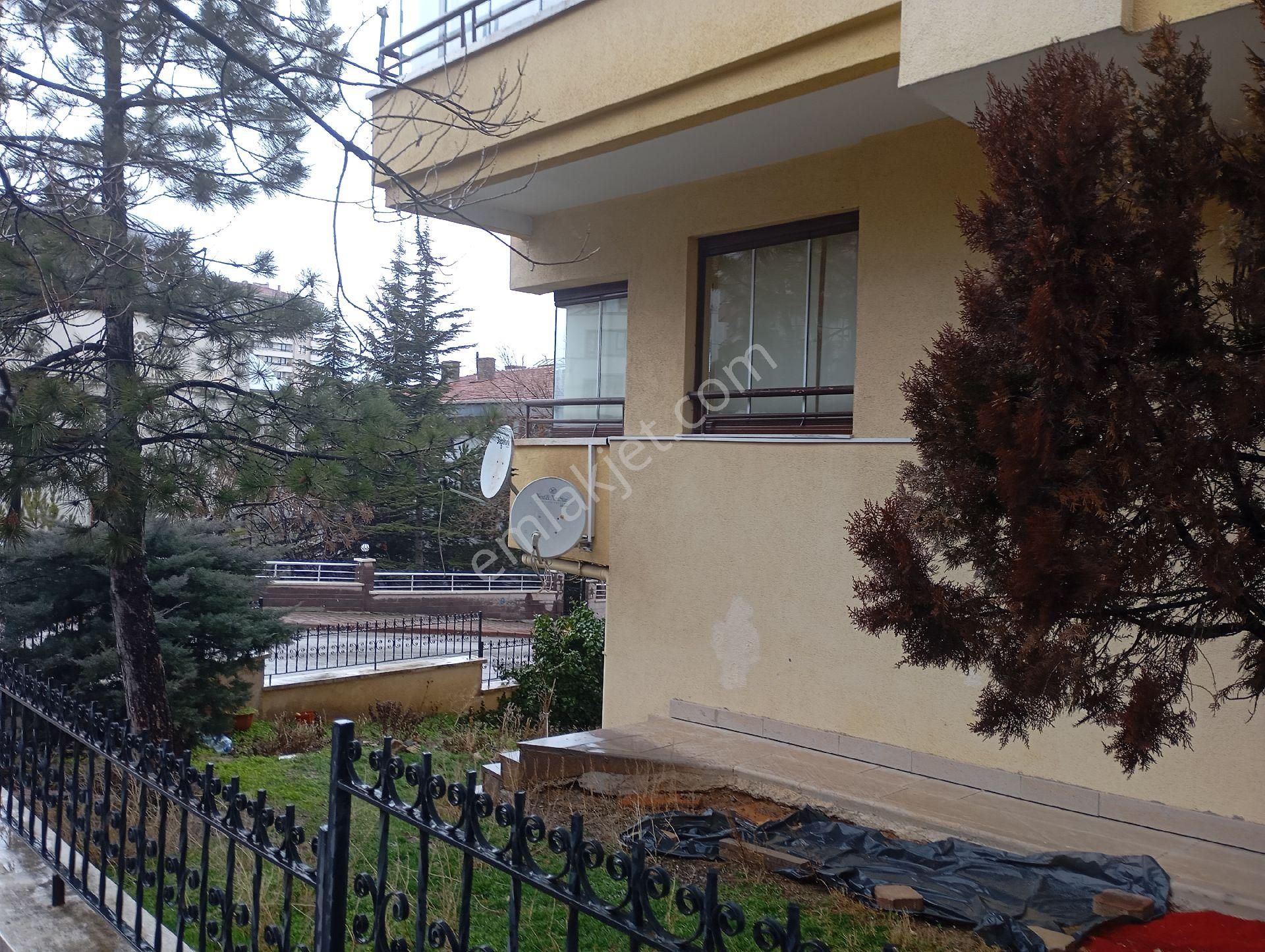 Dikmen İlker Osman Temiz De Trt Ye, Panoraya 3 Km Süper Lüks 3+1 Kombili Daire - Görsel 14