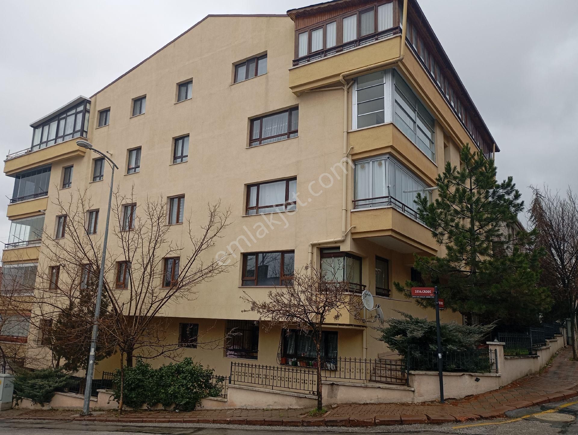 Dikmen İlker Osman Temiz De Trt Ye, Panoraya 3 Km Süper Lüks 3+1 Kombili Daire - Görsel 15