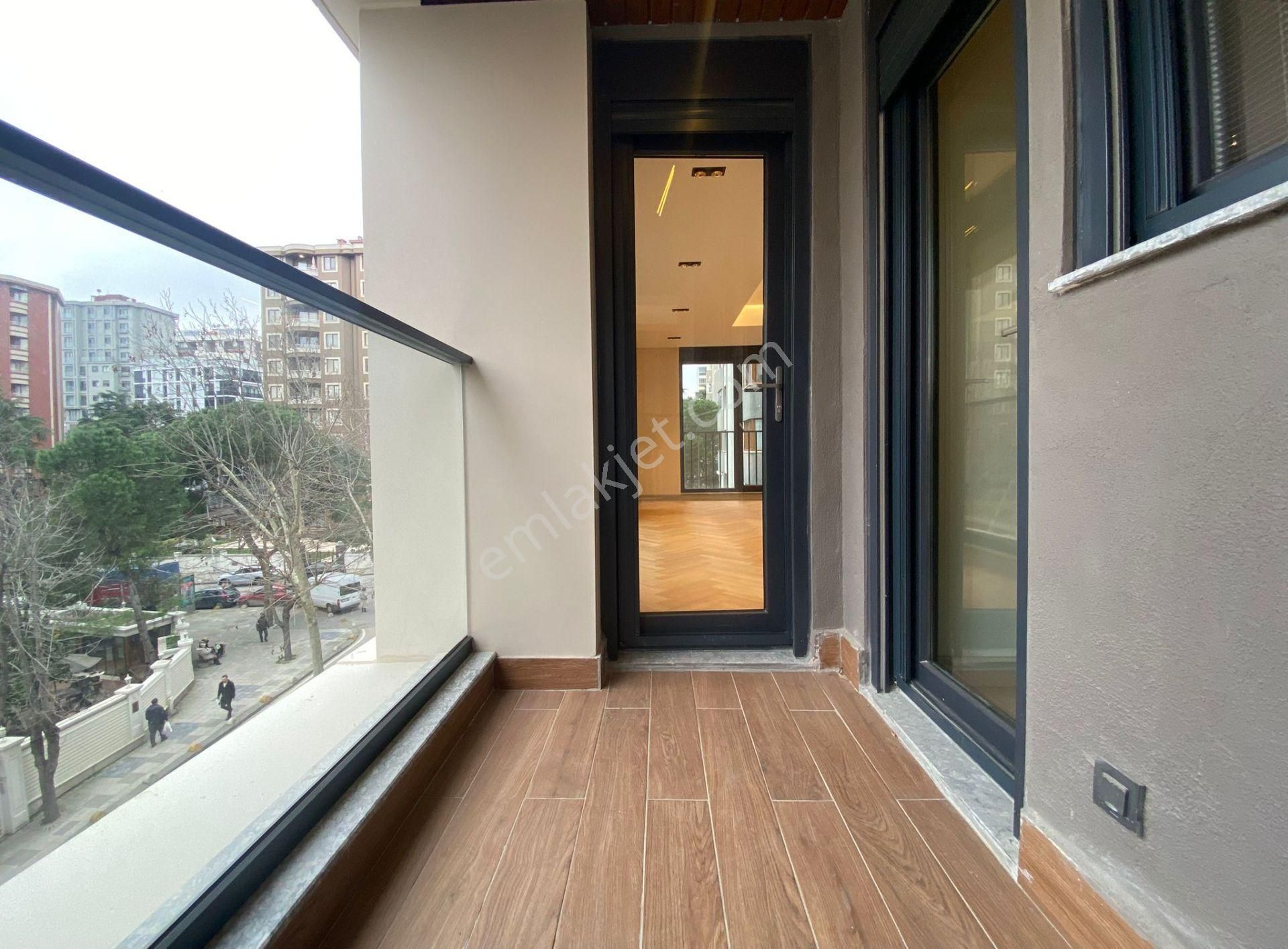 Erenköy Marmaraya 300 Mt Satılık Sıfır 3+1 Dekorasyonlu 2 Otoparklı Daire - Görsel 3