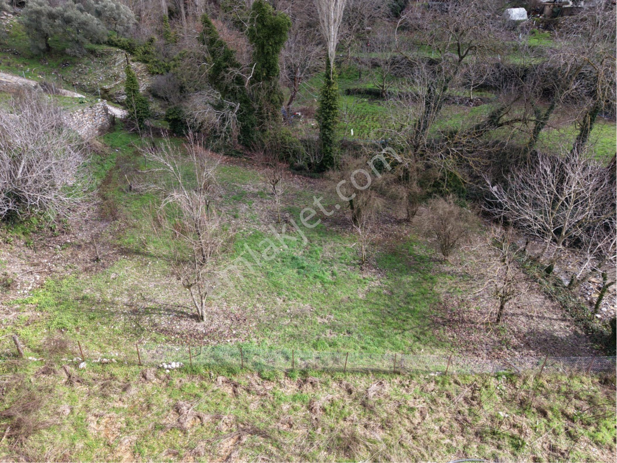 Yerkesik Yeniköyde Köyiçi İmarlı 750 M2 Arsa Fırsatı - Görsel 4