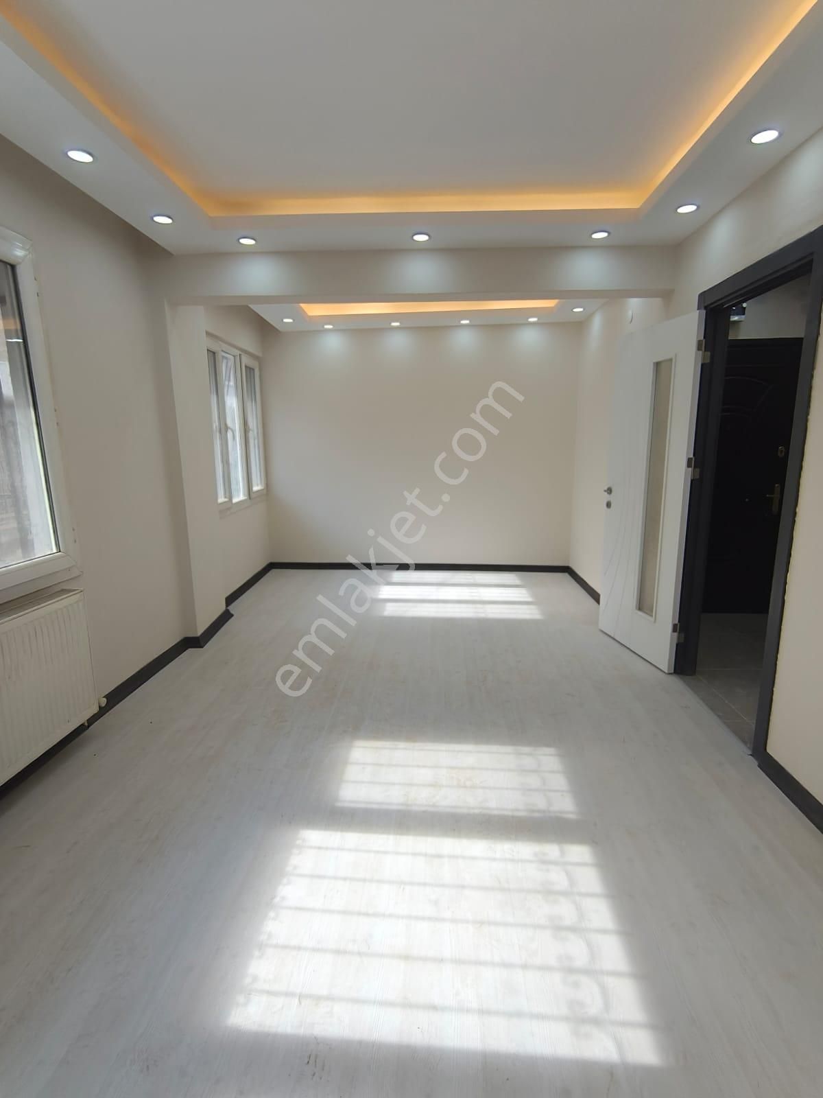 3+1 120 M2 Doğalgazlı Arakat Köşe Bina - Görsel 2