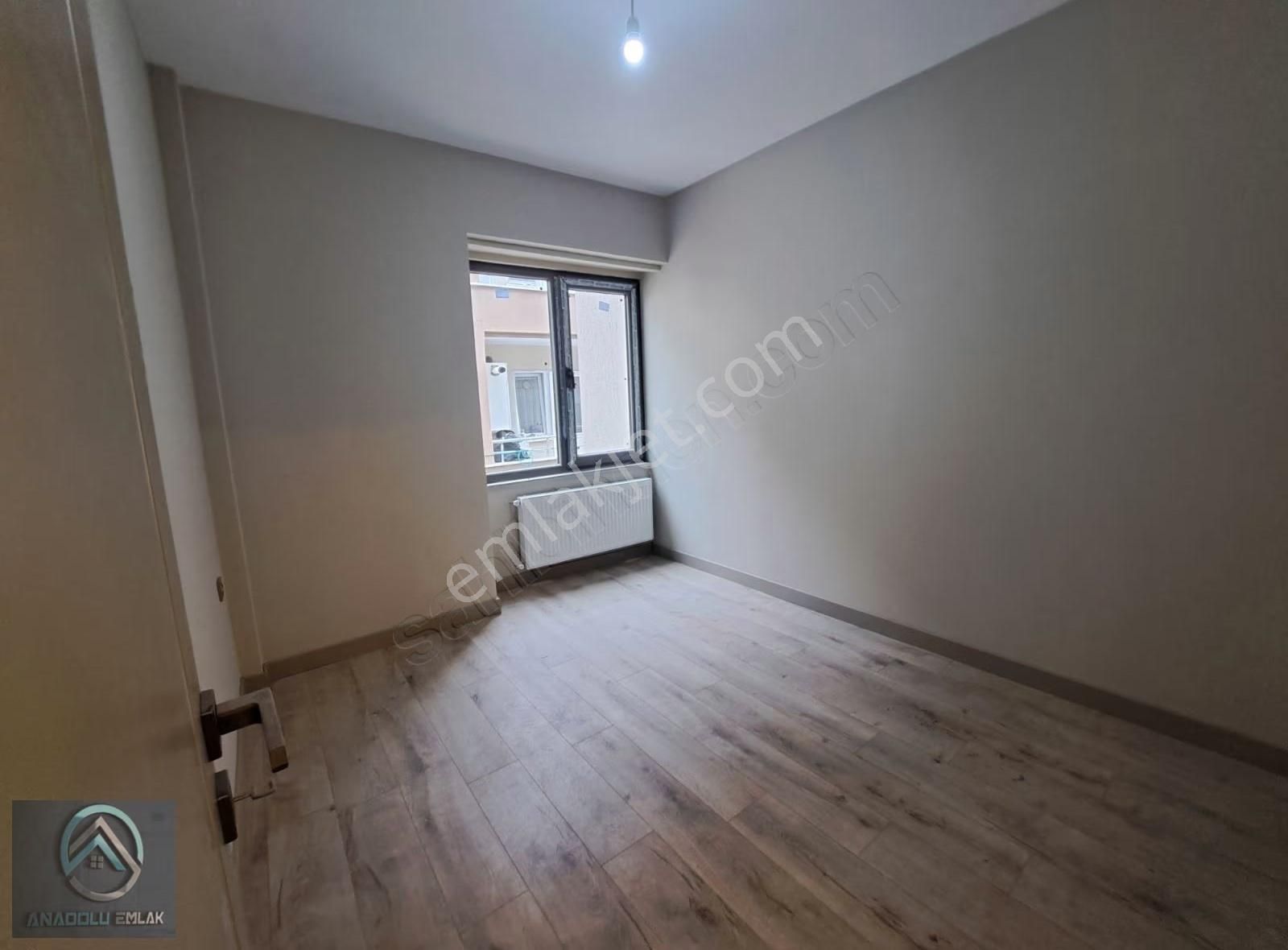 Çanakkale Barbaros Mahallesi Satılık 2+1 Arakat Kapalı Otopark - Görsel 13