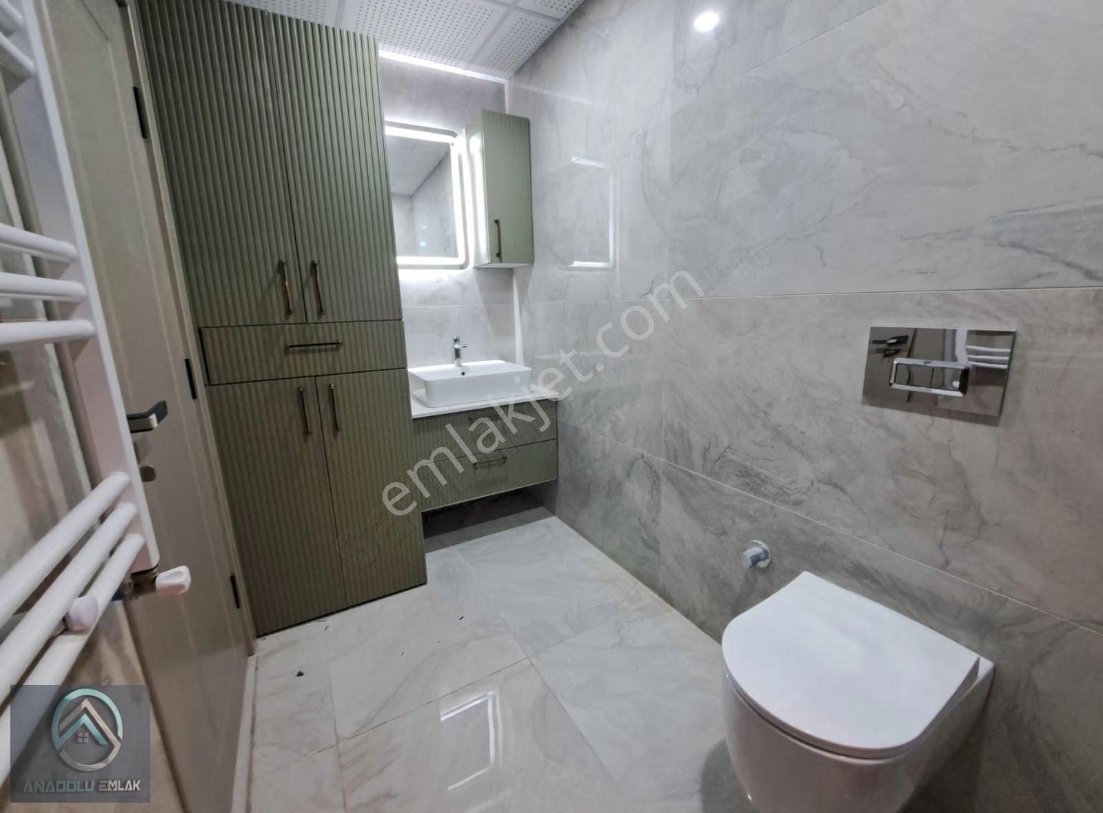 Çanakkale Barbaros Mahallesi Satılık 2+1 Arakat Kapalı Otopark - Görsel 12