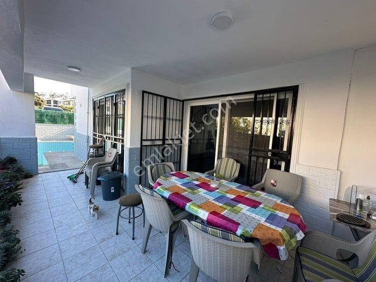 Kuşadası Değirmendere’de Müstakil, Özel Havuzlu Denize 200 M 4+1 Triplex Villa - Görsel 7