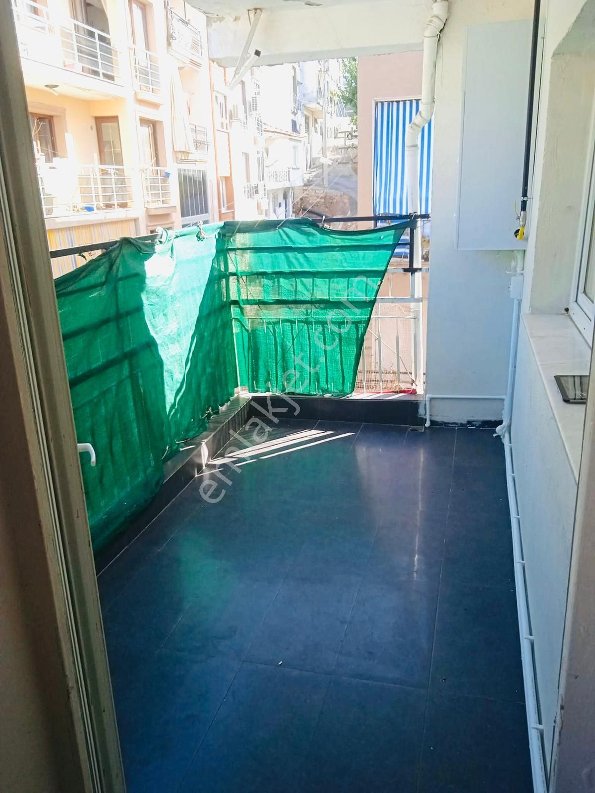 3+1 Doğalgazlı Ful Yapılı Köşe Bina - Görsel 17