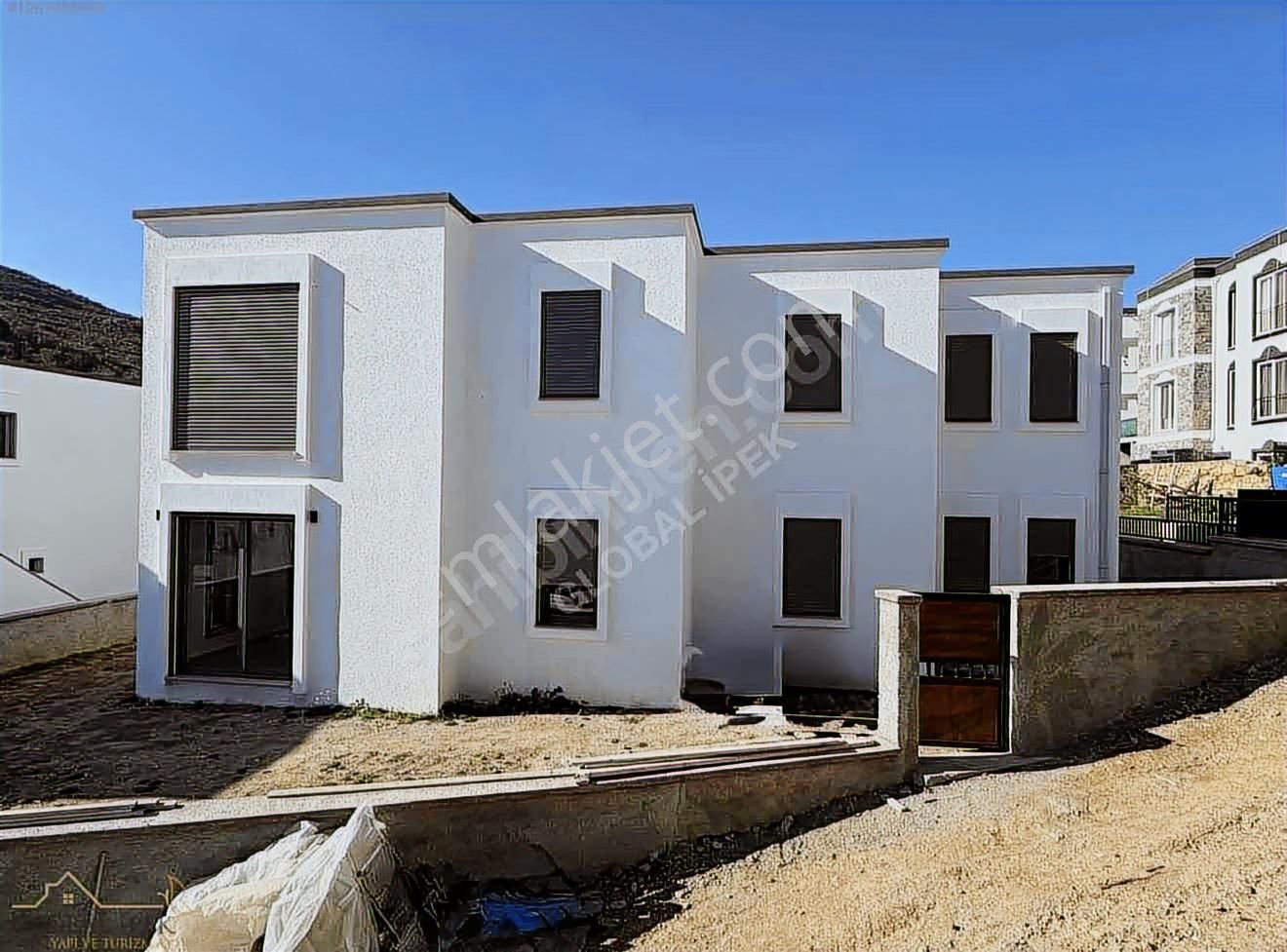 Bodrum Peksımet Satılık 3 + 1 Sıfır Daireler