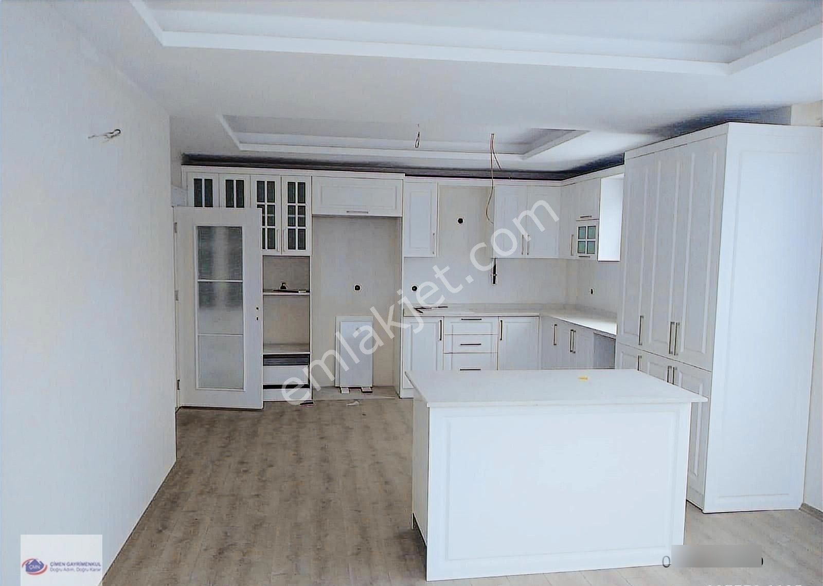 Çimenden Akdeniz Mh De Satılık Ultra Lüks Daire - Görsel 2