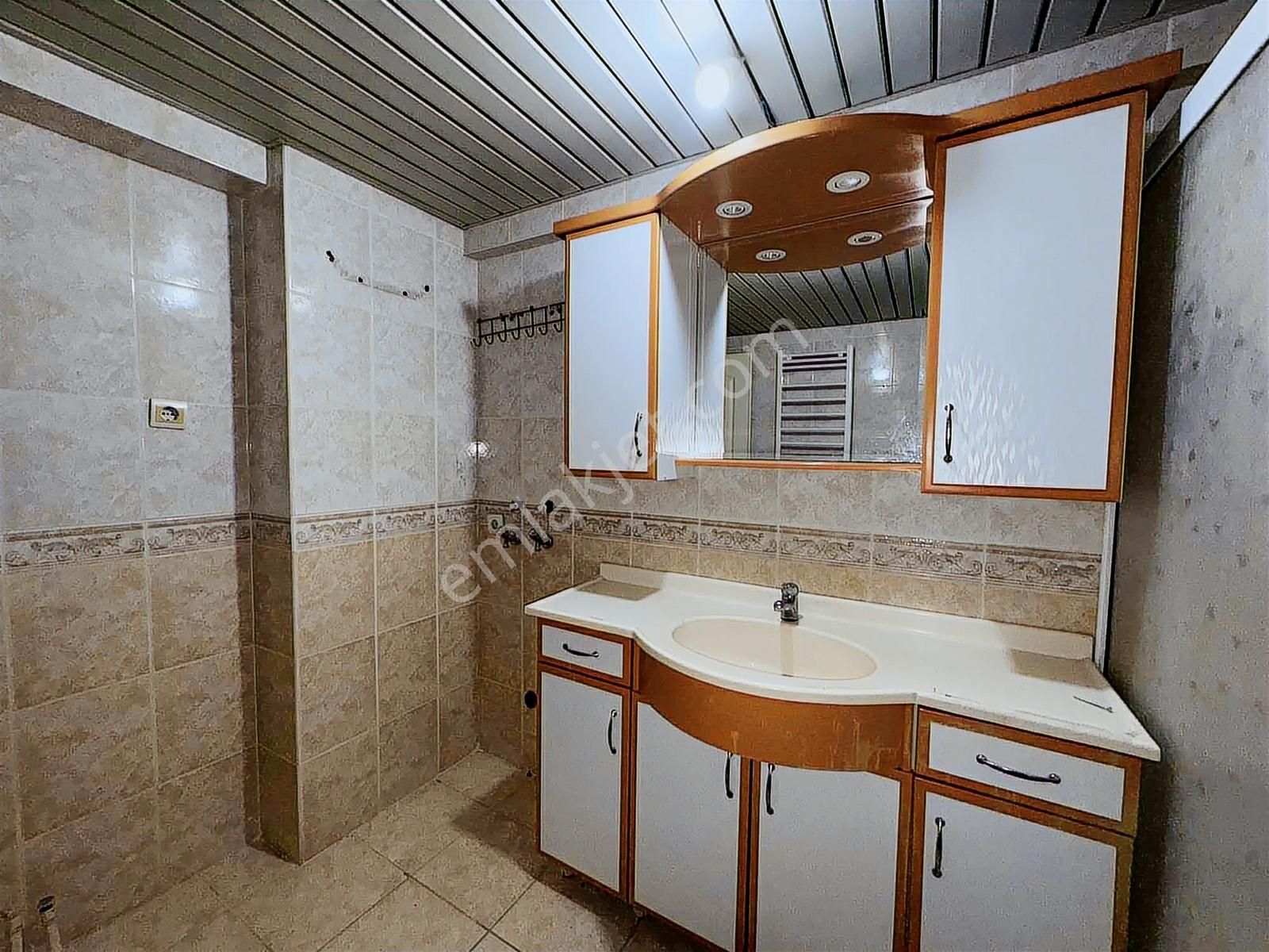 Karşıyaka Şemikler İzban Yanı 160 M2 Kiralık Daire Park Cepheli - Görsel 28