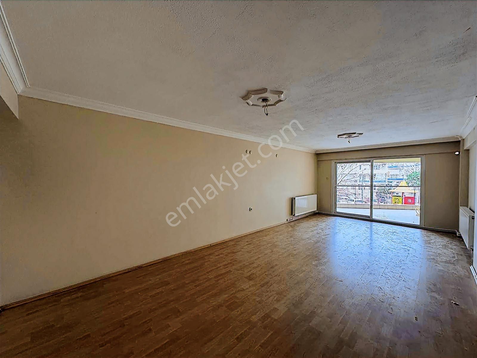 Karşıyaka Şemikler İzban Yanı 160 M2 Kiralık Daire Park Cepheli - Görsel 2