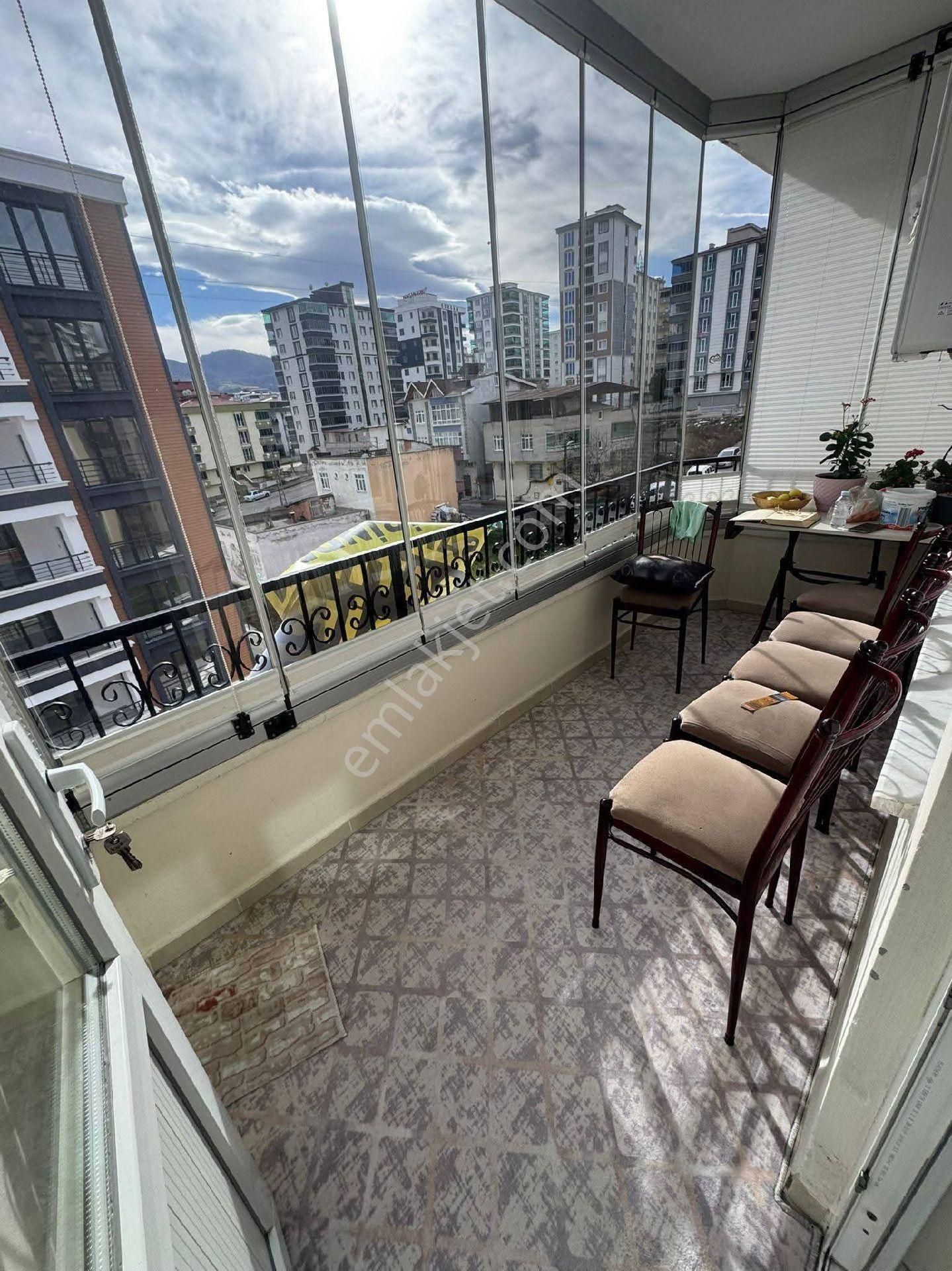 Samsun İlkadım Kışla Mahallesi'nde Kat Tapulu 3.kat 2+1 Satılık - Görsel 8