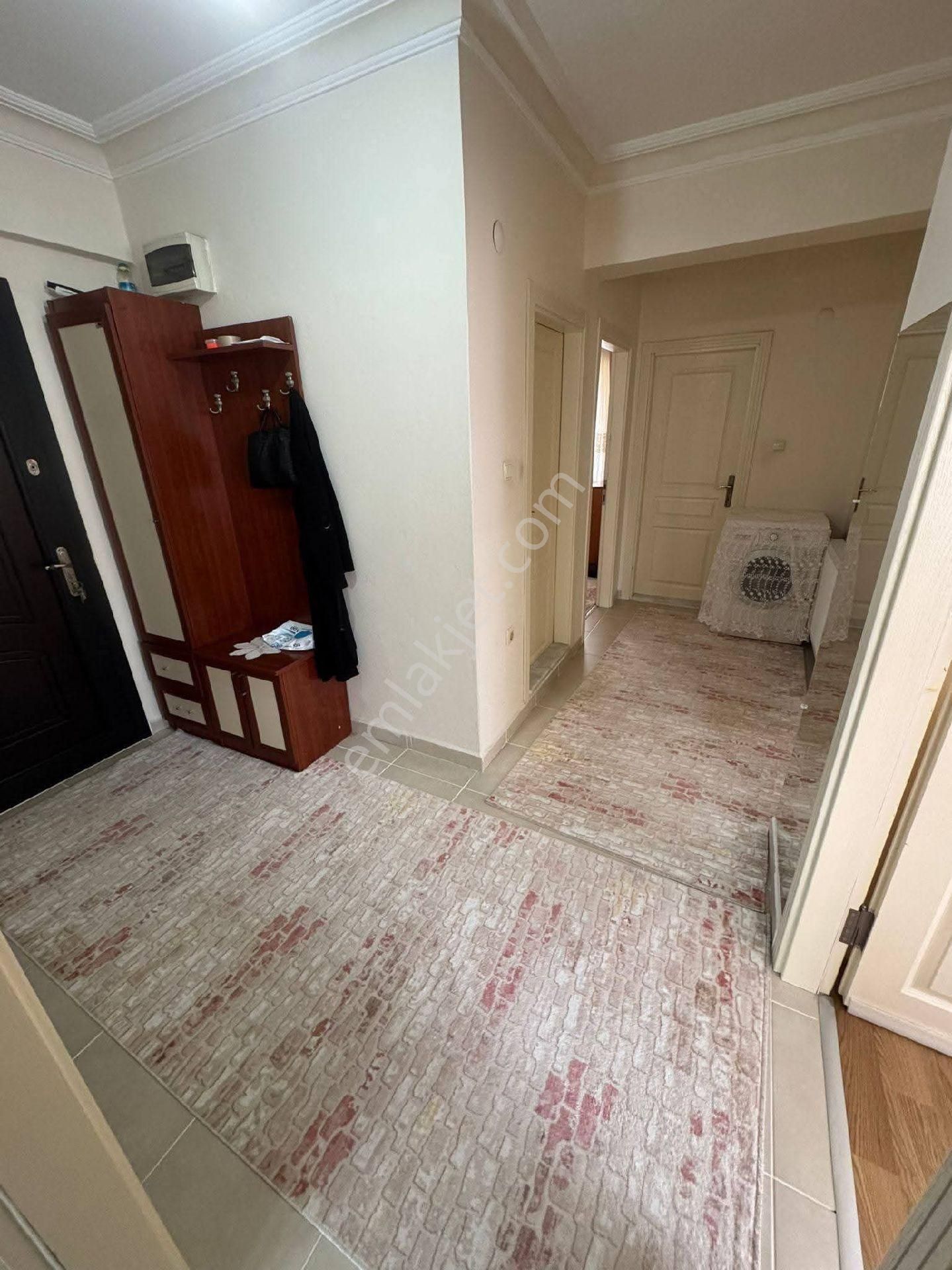 Samsun İlkadım Kışla Mahallesi'nde Kat Tapulu 3.kat 2+1 Satılık - Görsel 3